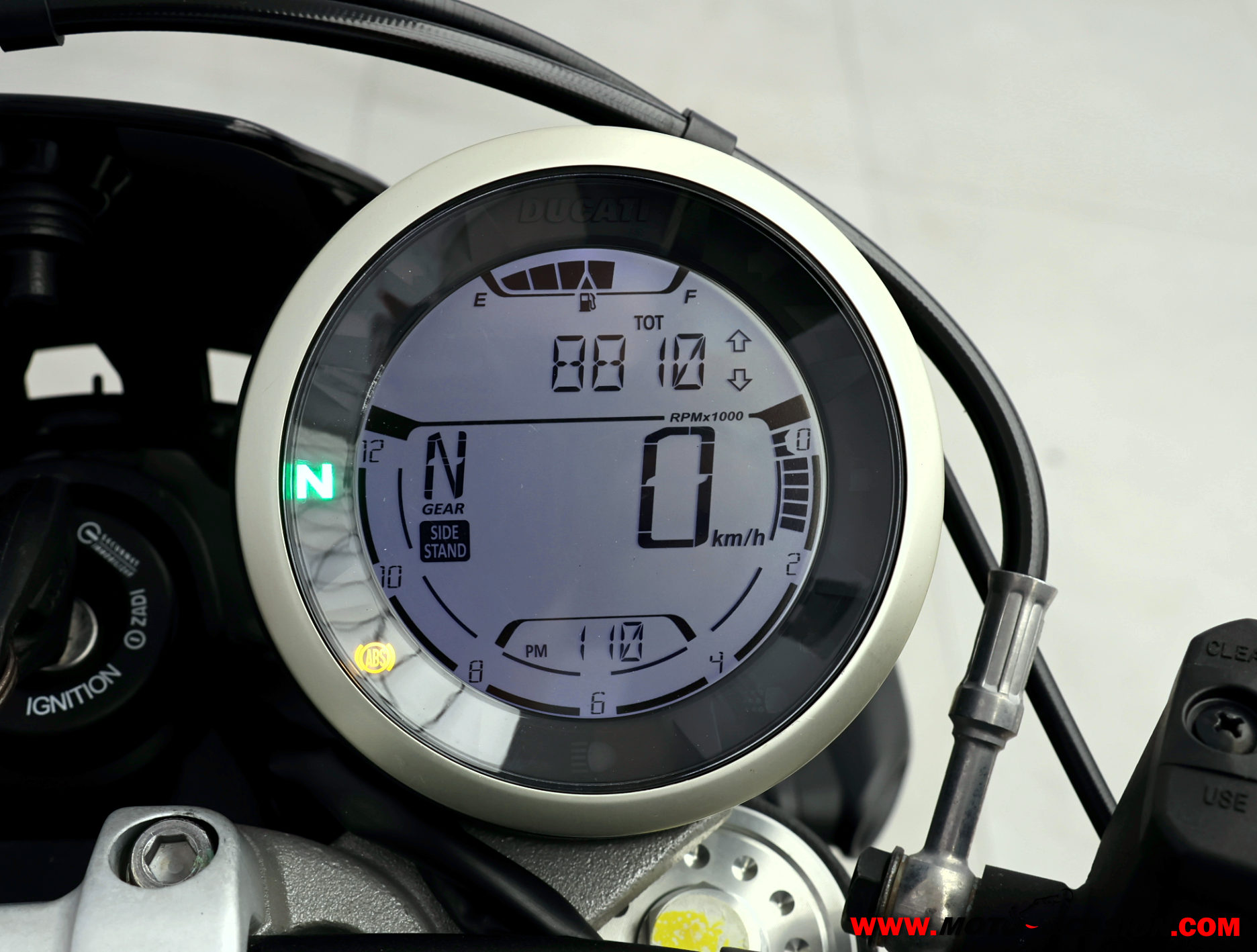 DUCATI SCRAMBLER NIGHT SHIFT ¿A2?