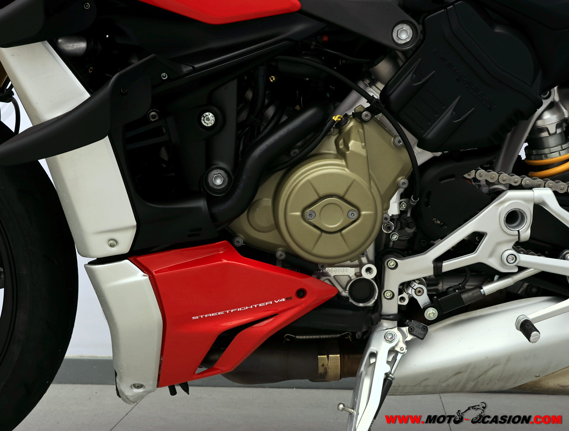 DUCATI STREETFIGHTER V4 S