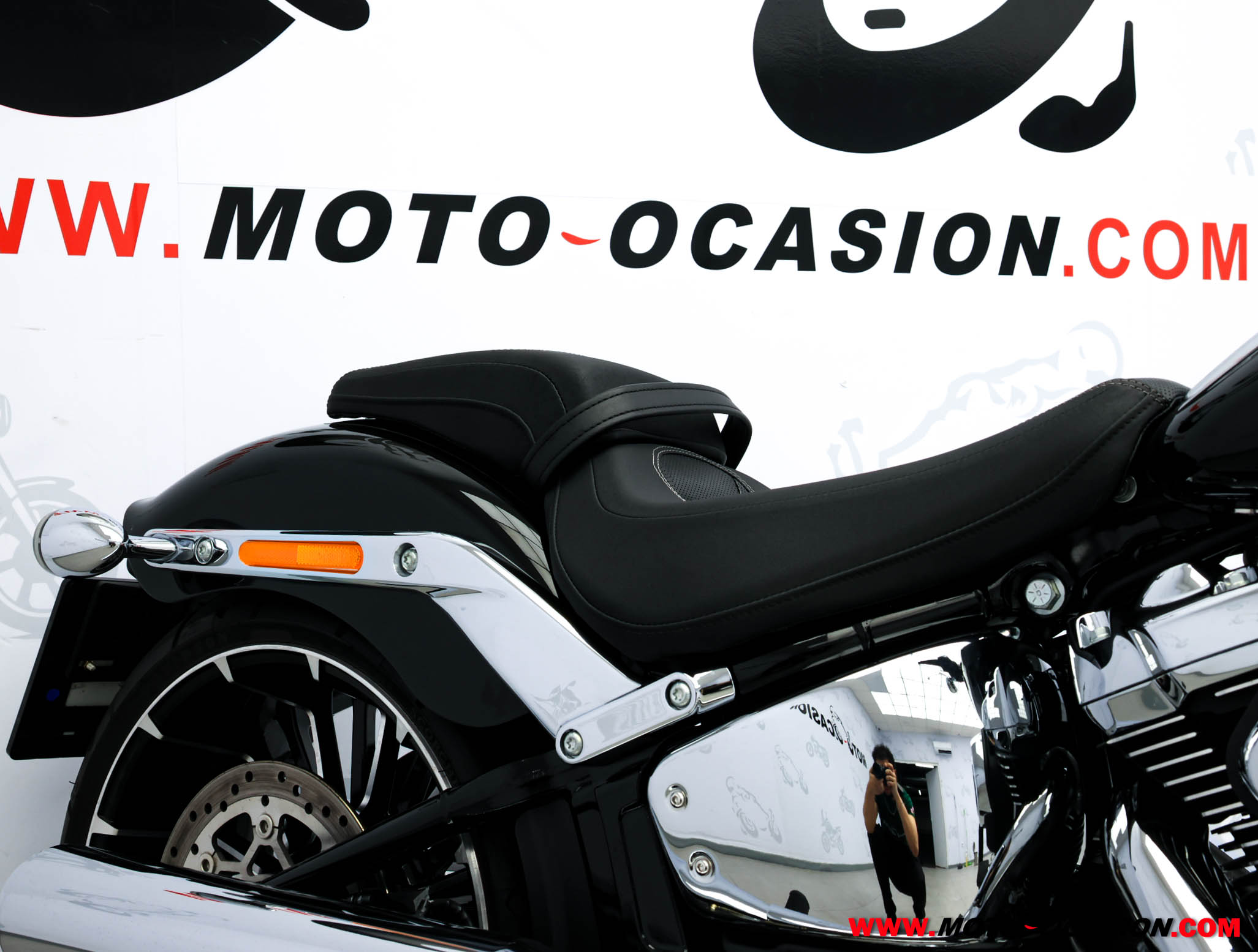 HARLEY-DAVIDSON BREAKOUT 117