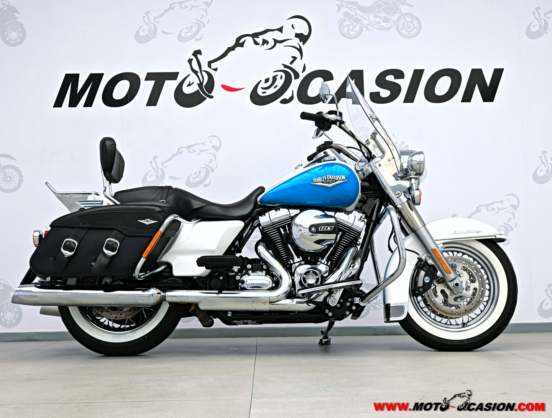 HARLEY-DAVIDSON ROAD KING CLASSIC