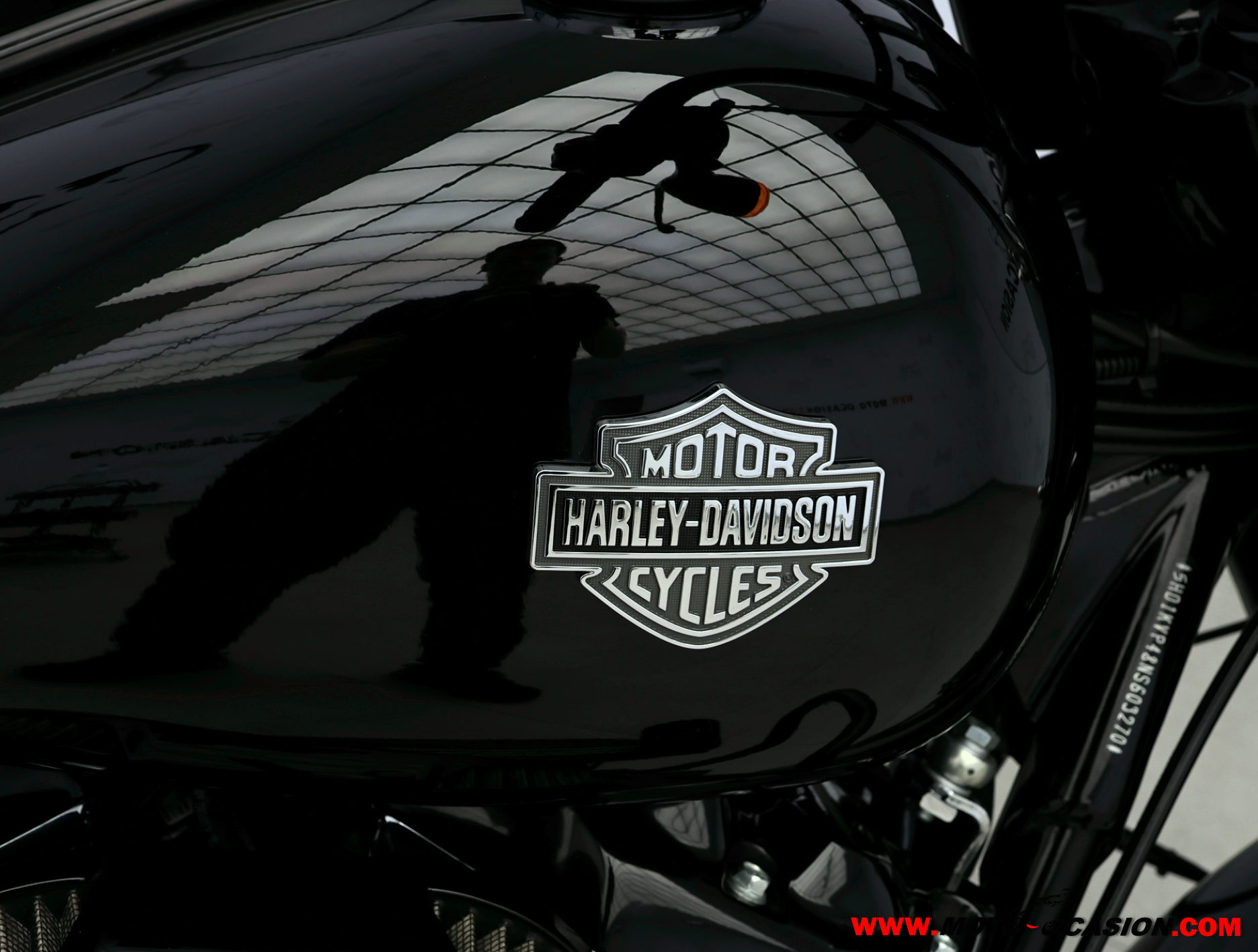 HARLEY-DAVIDSON ROAD KING SPECIAL