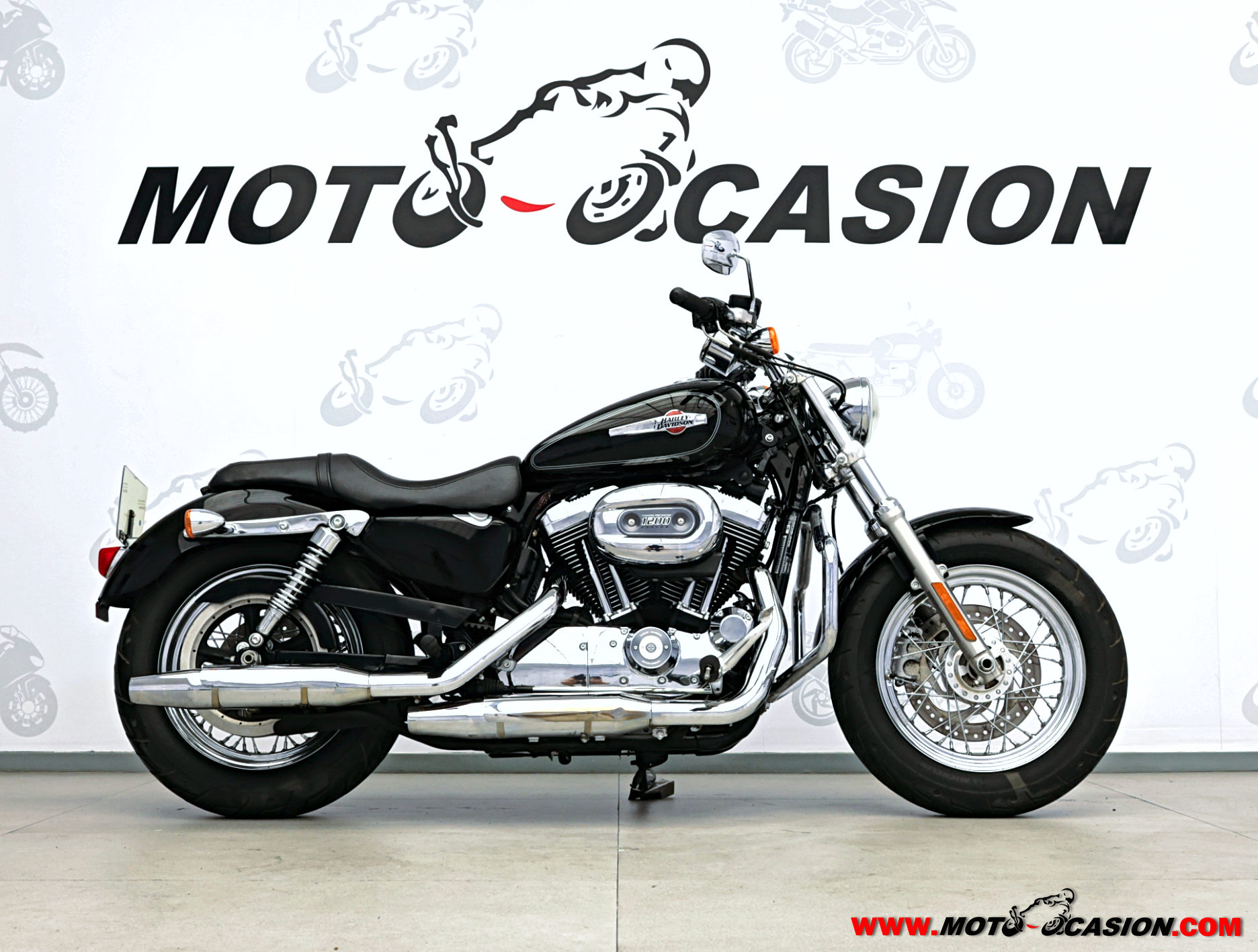 HARLEY-DAVIDSON SPORTSTER 1200 CUSTOM