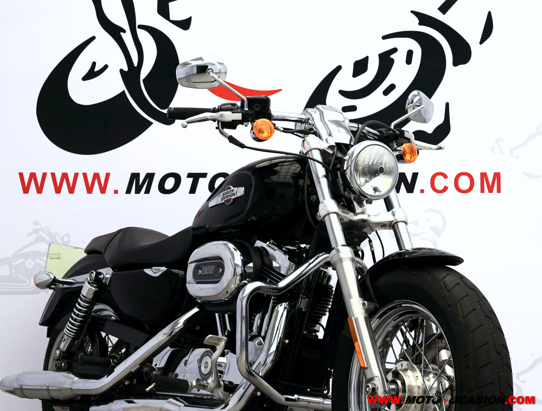 HARLEY-DAVIDSON SPORTSTER 1200 CUSTOM