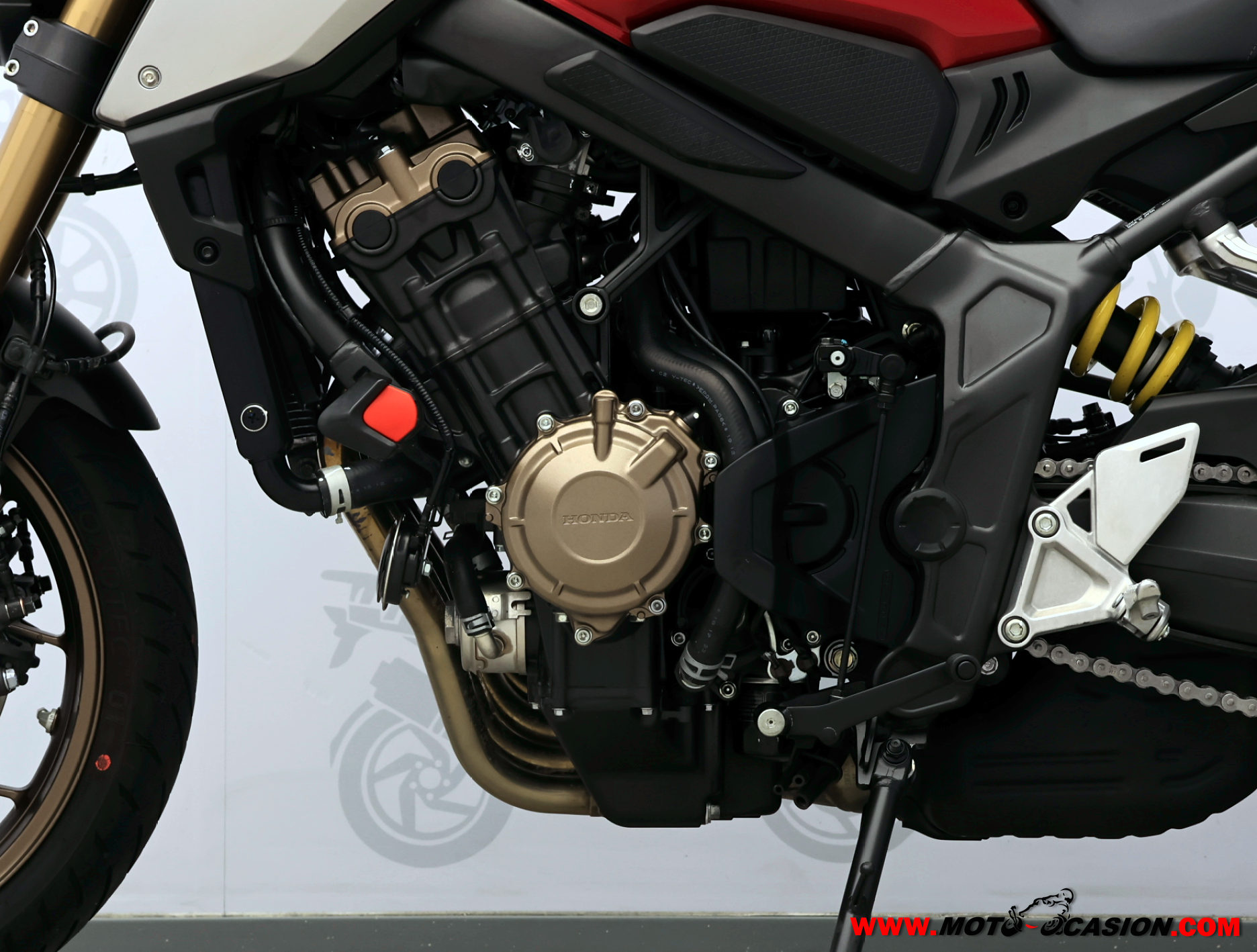 HONDA CB 650 R ¿A2?