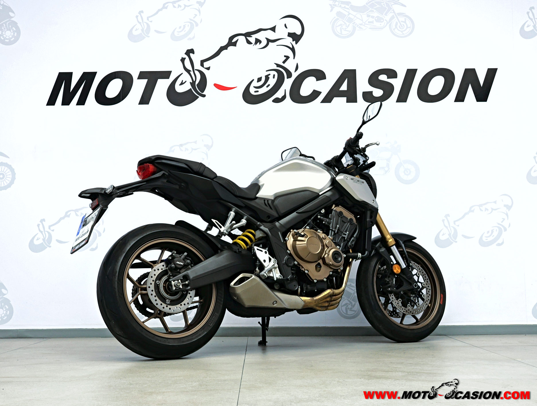HONDA CB 650 R ¿A2?