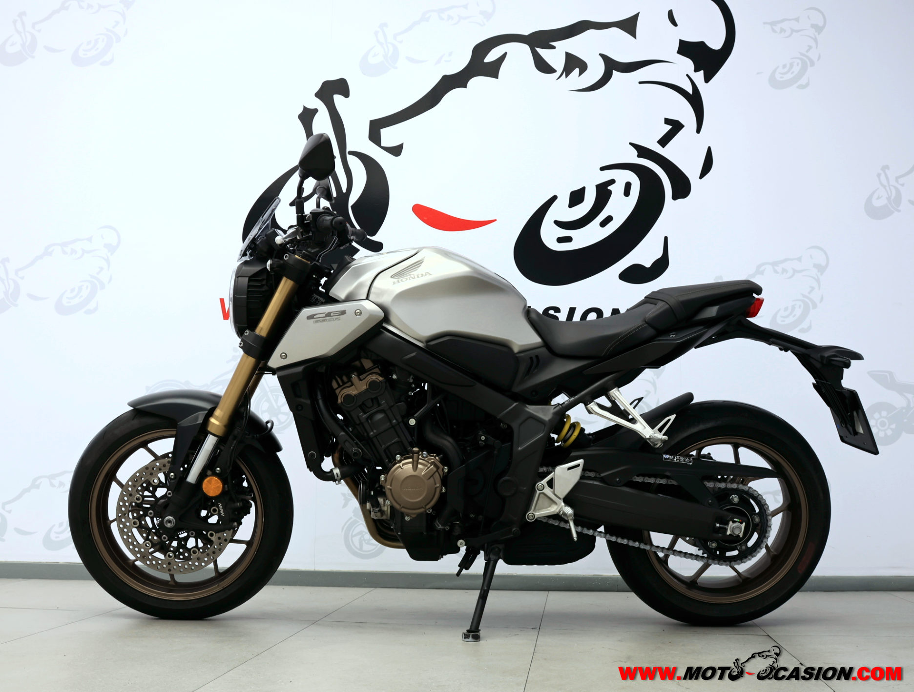 HONDA CB 650 R ¿A2?