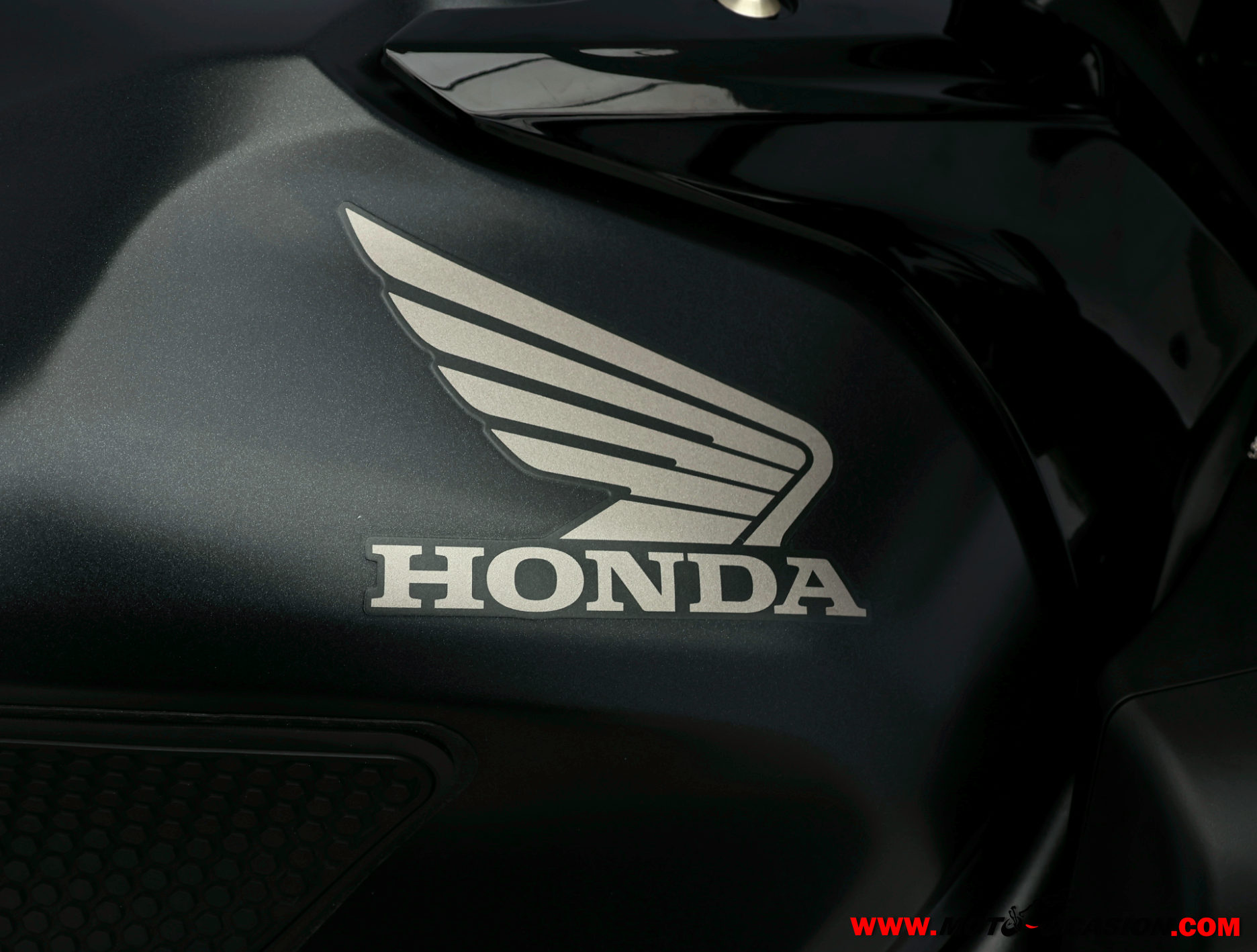 HONDA CB 650 R E-CLUTCH ¿A2? GARANTÍA OFICIAL
