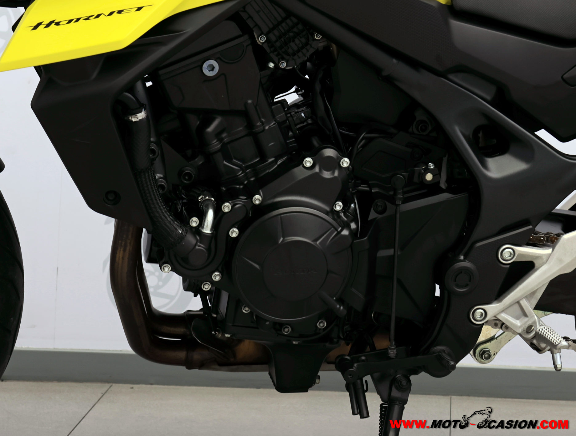 HONDA CB 750 HORNET ¿A2?