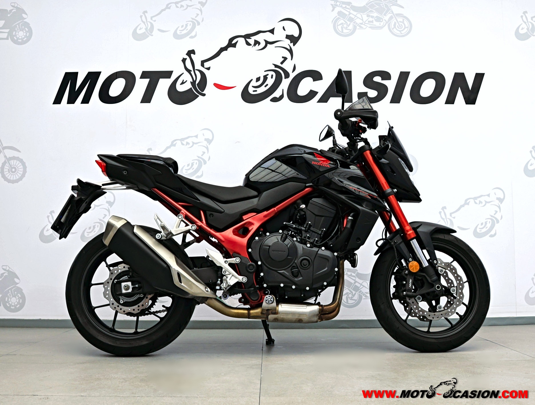 HONDA CB 750 HORNET ¿A2? (copia)