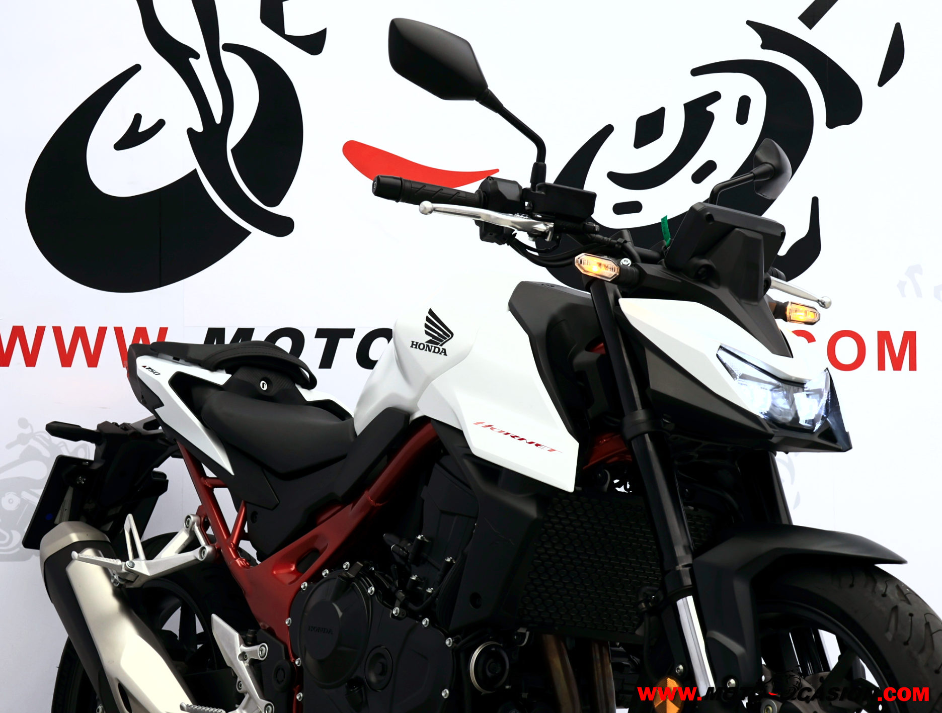 HONDA CB 750 HORNET ¿A2? GARANTÍA OFICIAL (copia)
