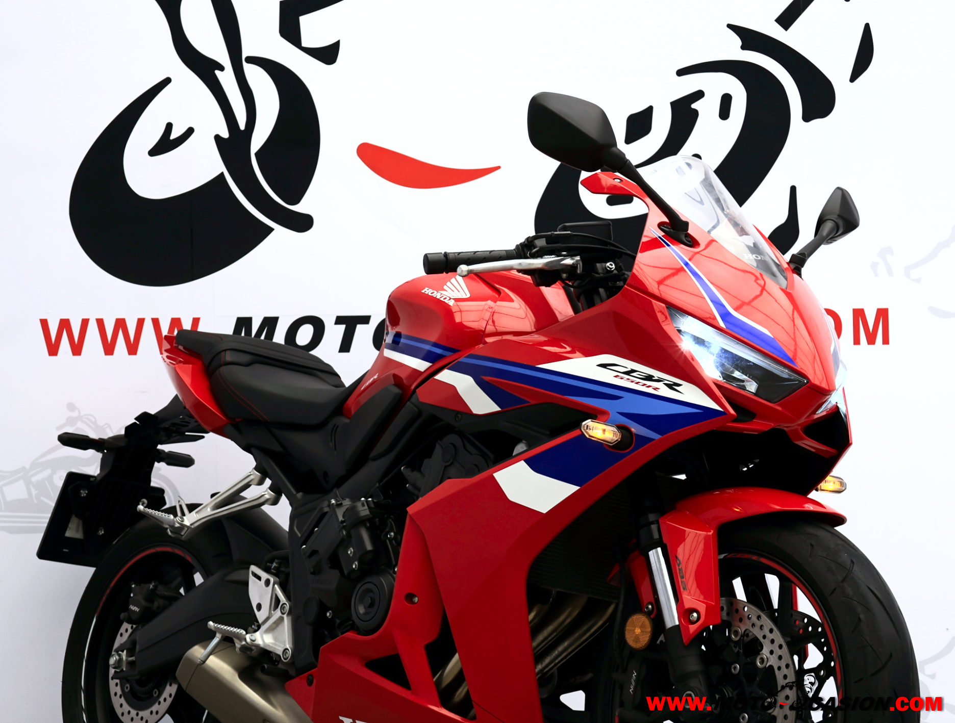 HONDA CBR 650 R E-CLUTCH -A2- GARANTÍA OFICIAL (copia)