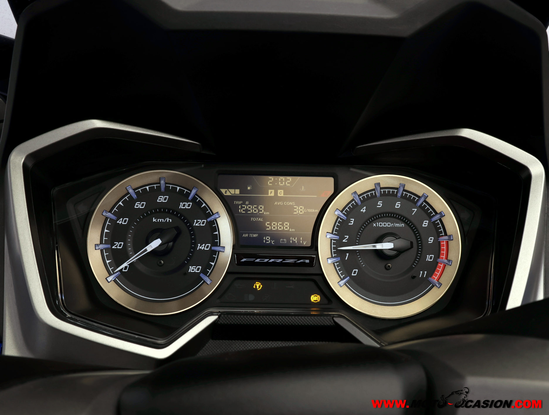 HONDA FORZA 350 -APTA A2- (copia)
