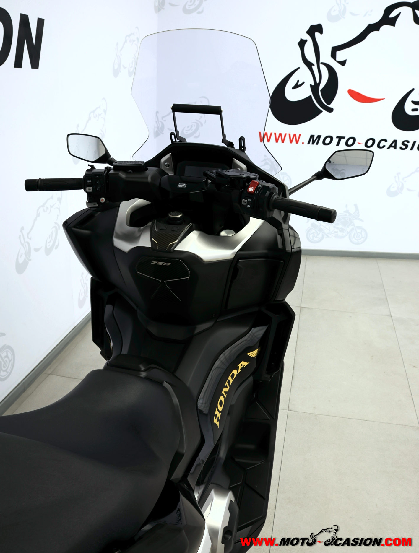 HONDA FORZA 350 -APTA A2- GARANTÍA OFICIAL (copia)