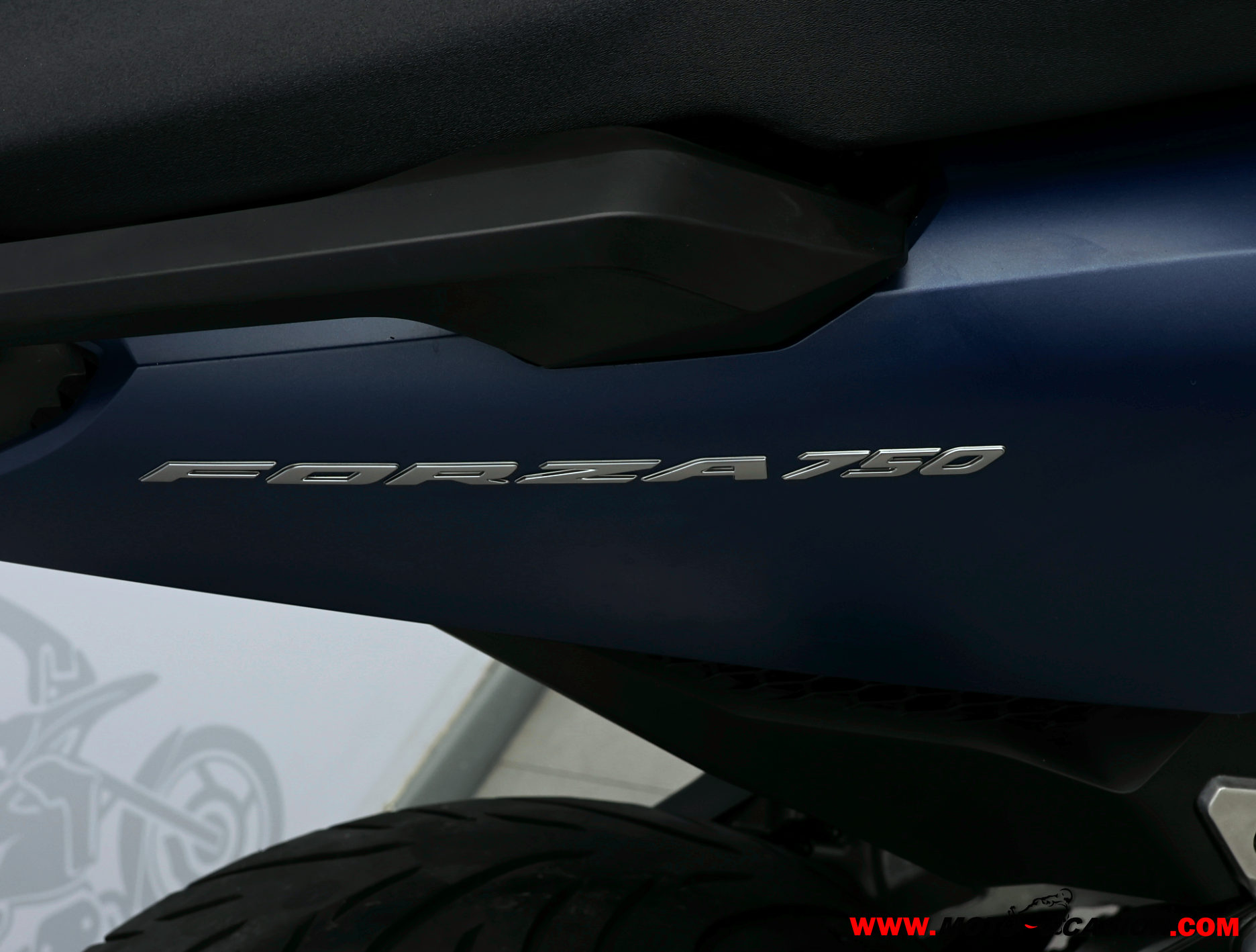 HONDA FORZA 750 -A2- (copia)