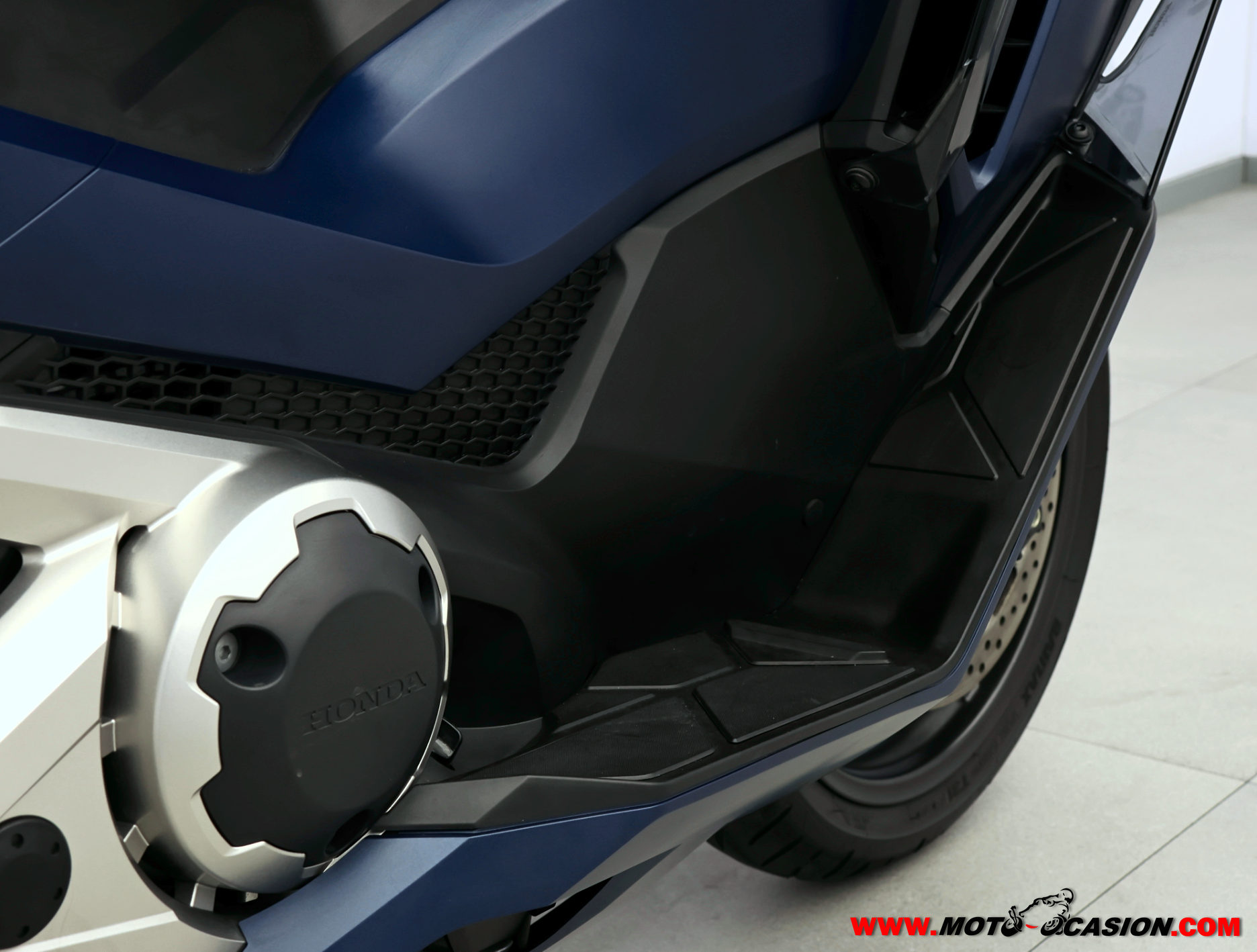 HONDA FORZA 750 -A2- (copia)