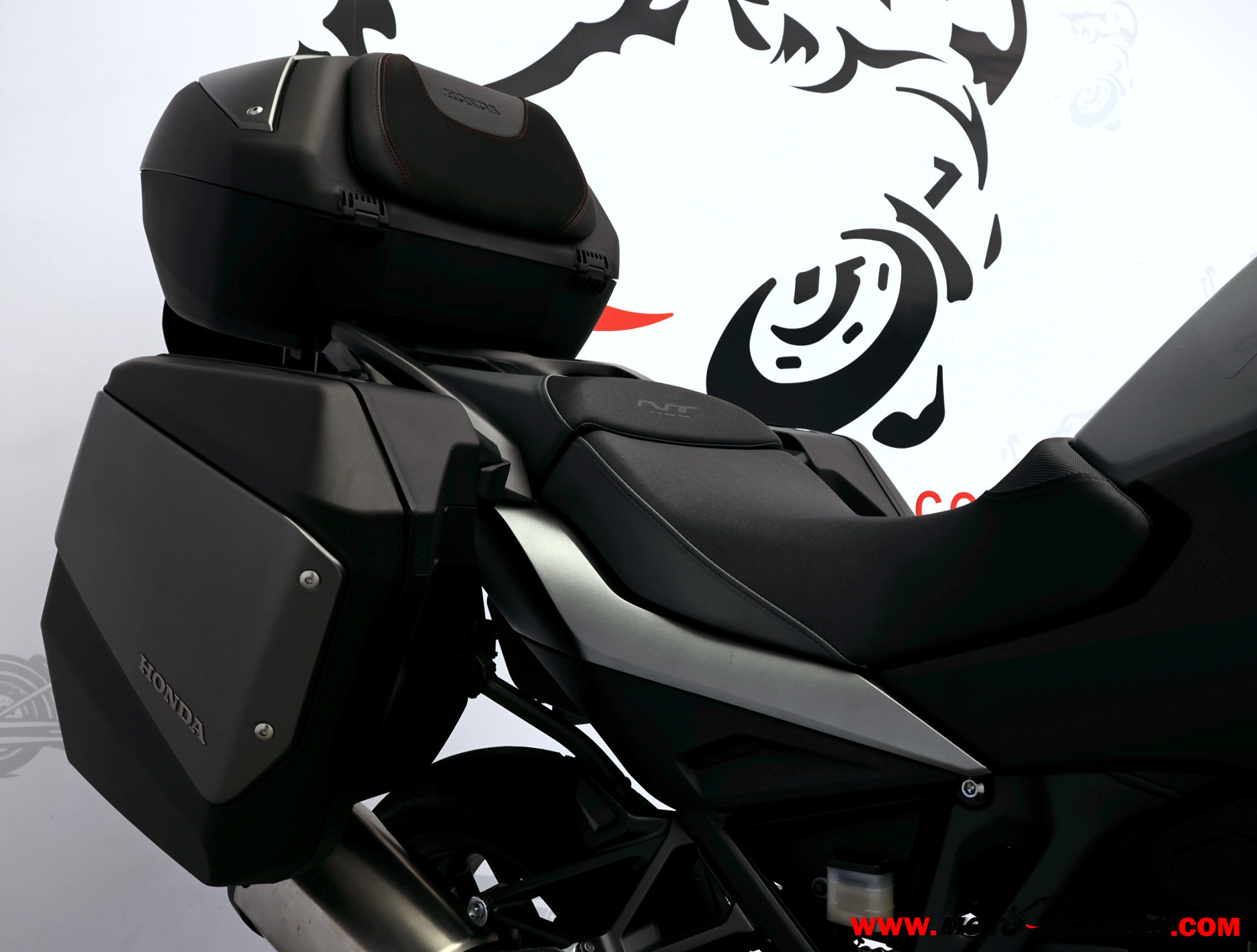 HONDA NT 1100 DCT -GARANTÍA OFICIAL-