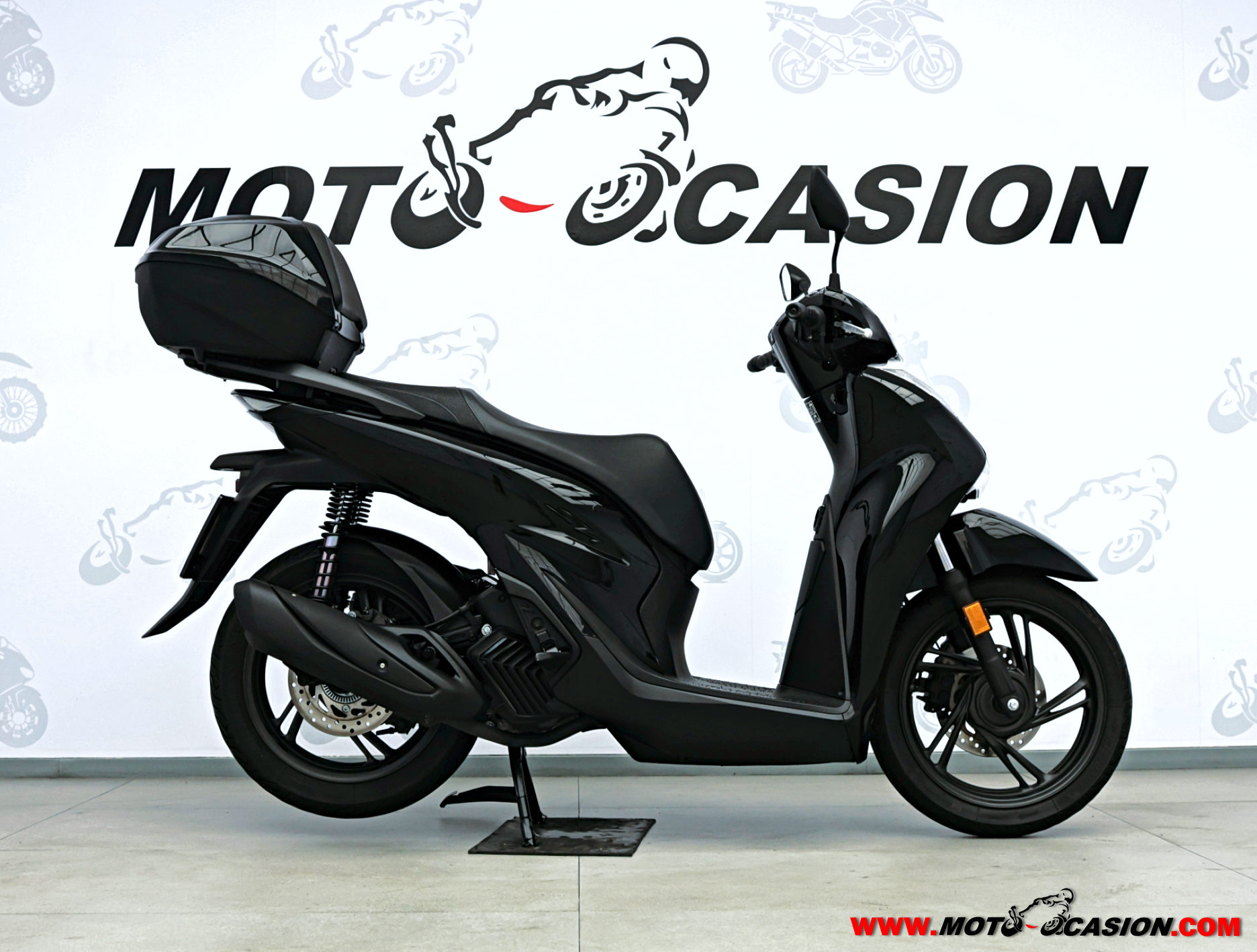 HONDA SH 125 -APTA B Y A1- GARANTÍA OFICIAL