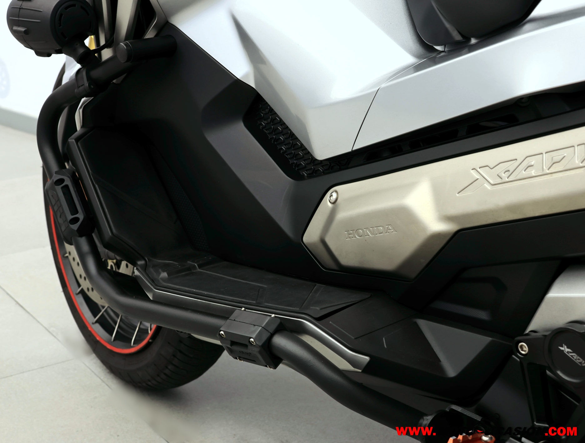 HONDA X-ADV 750 ¿A2?