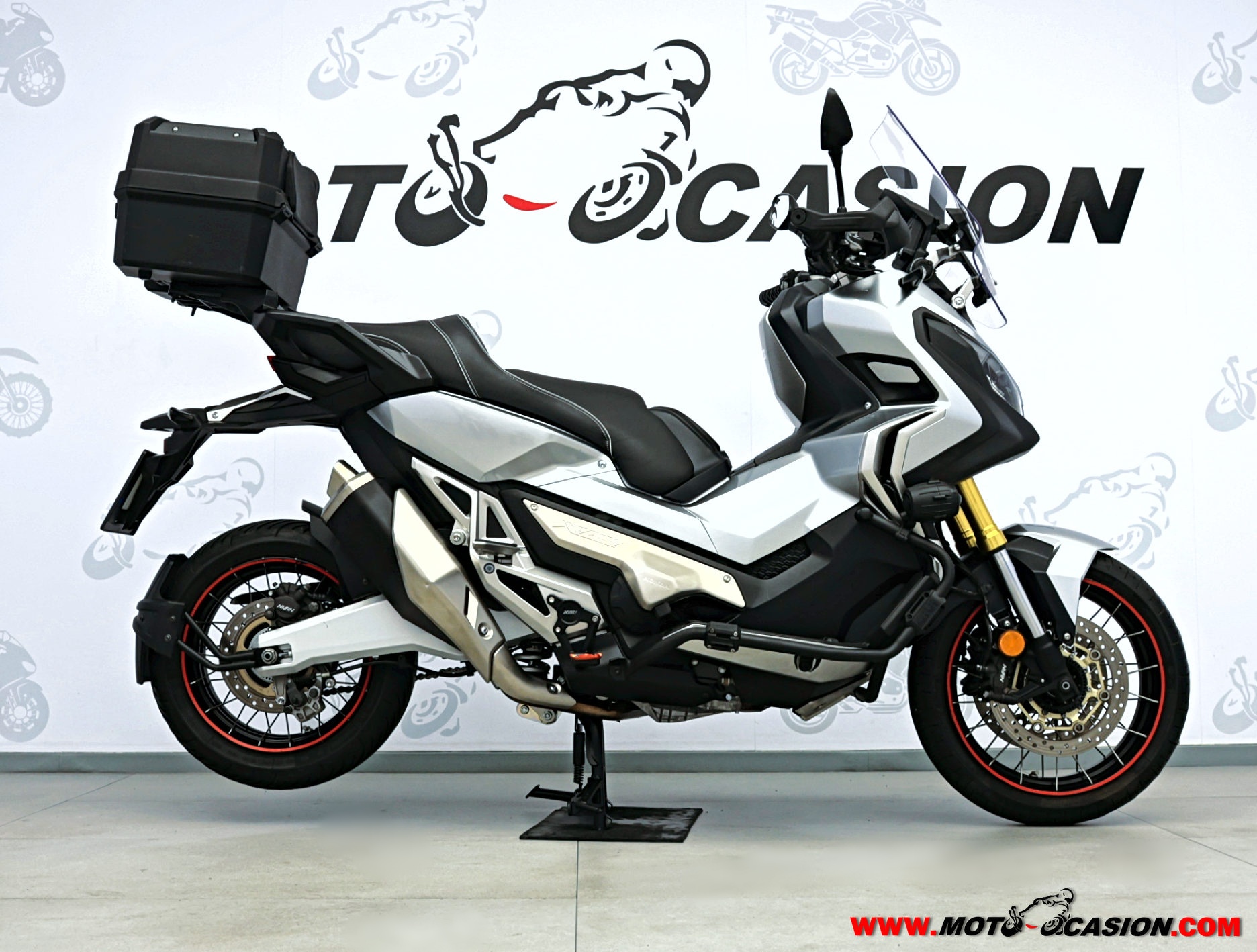 HONDA X-ADV 750 ¿A2? (copia)