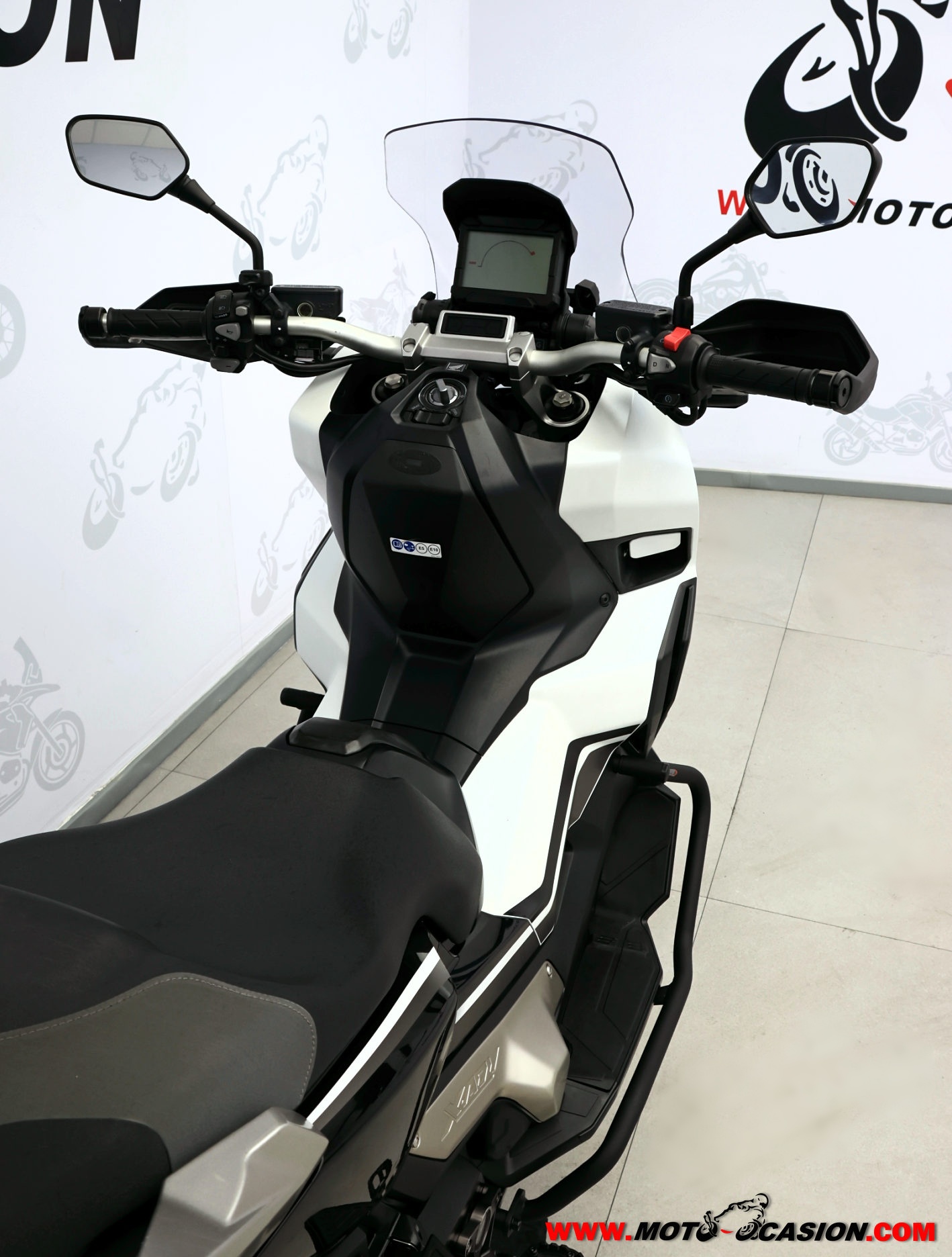 HONDA X-ADV 750 ¿A2? (copia)