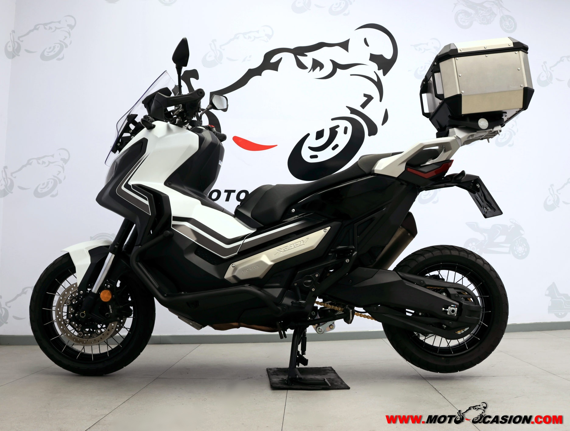 HONDA X-ADV 750 ¿A2? (copia)