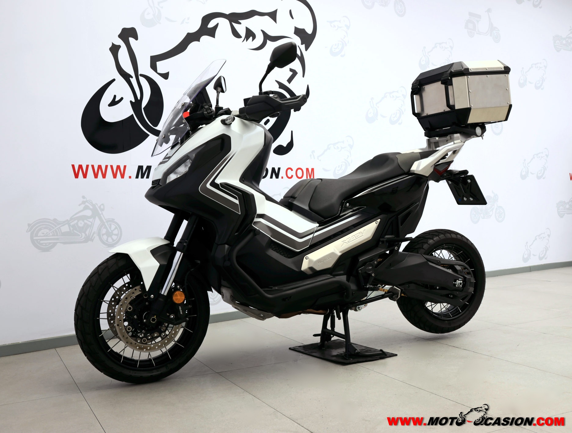 HONDA X-ADV 750 ¿A2? (copia)