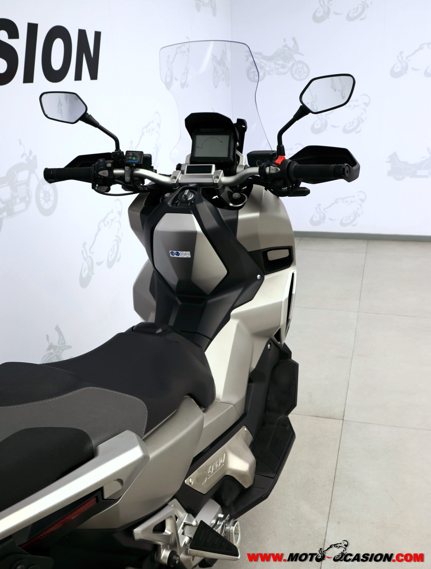HONDA X-ADV 750 ¿A2? (copia)