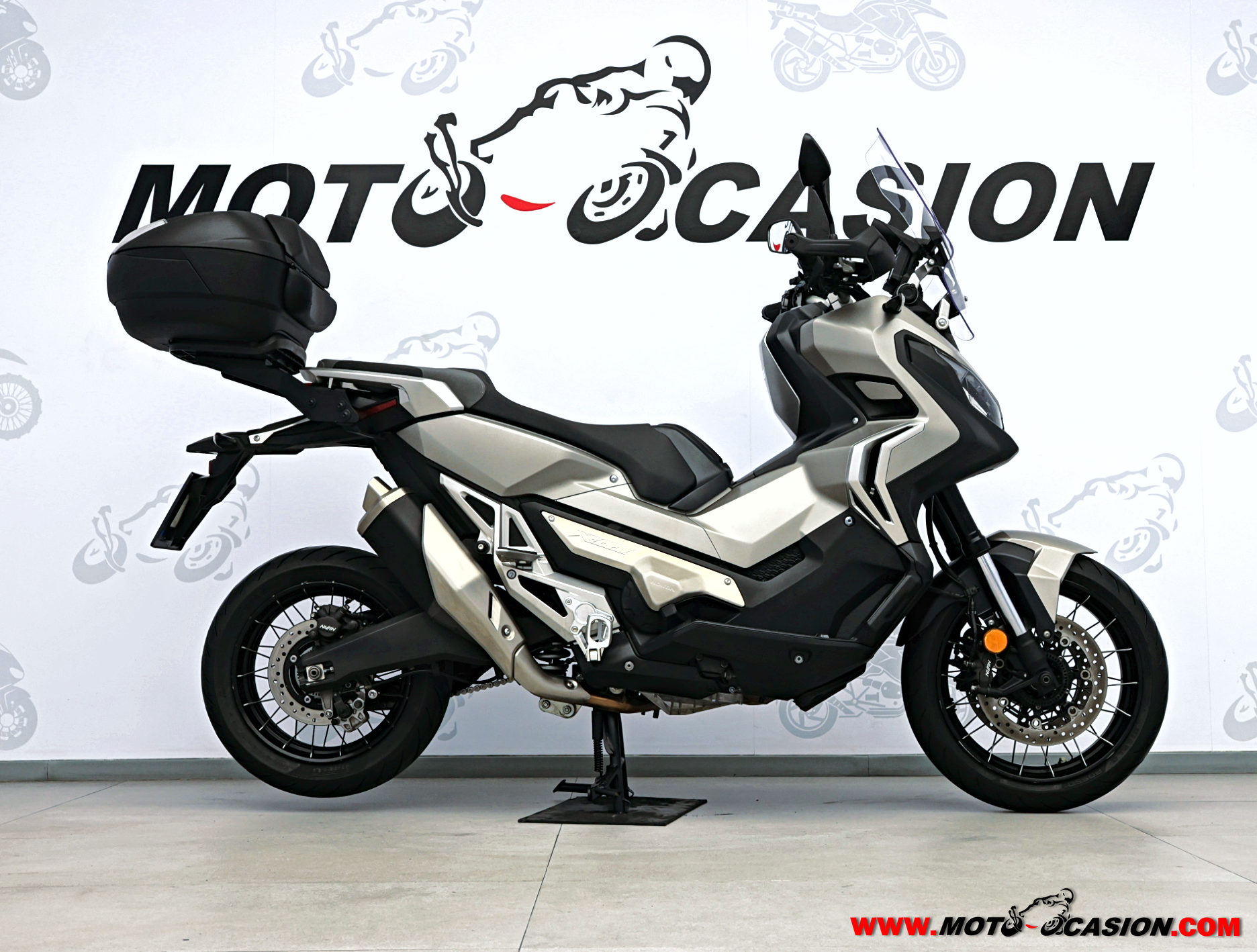 HONDA X-ADV 750 ¿A2? (copia)