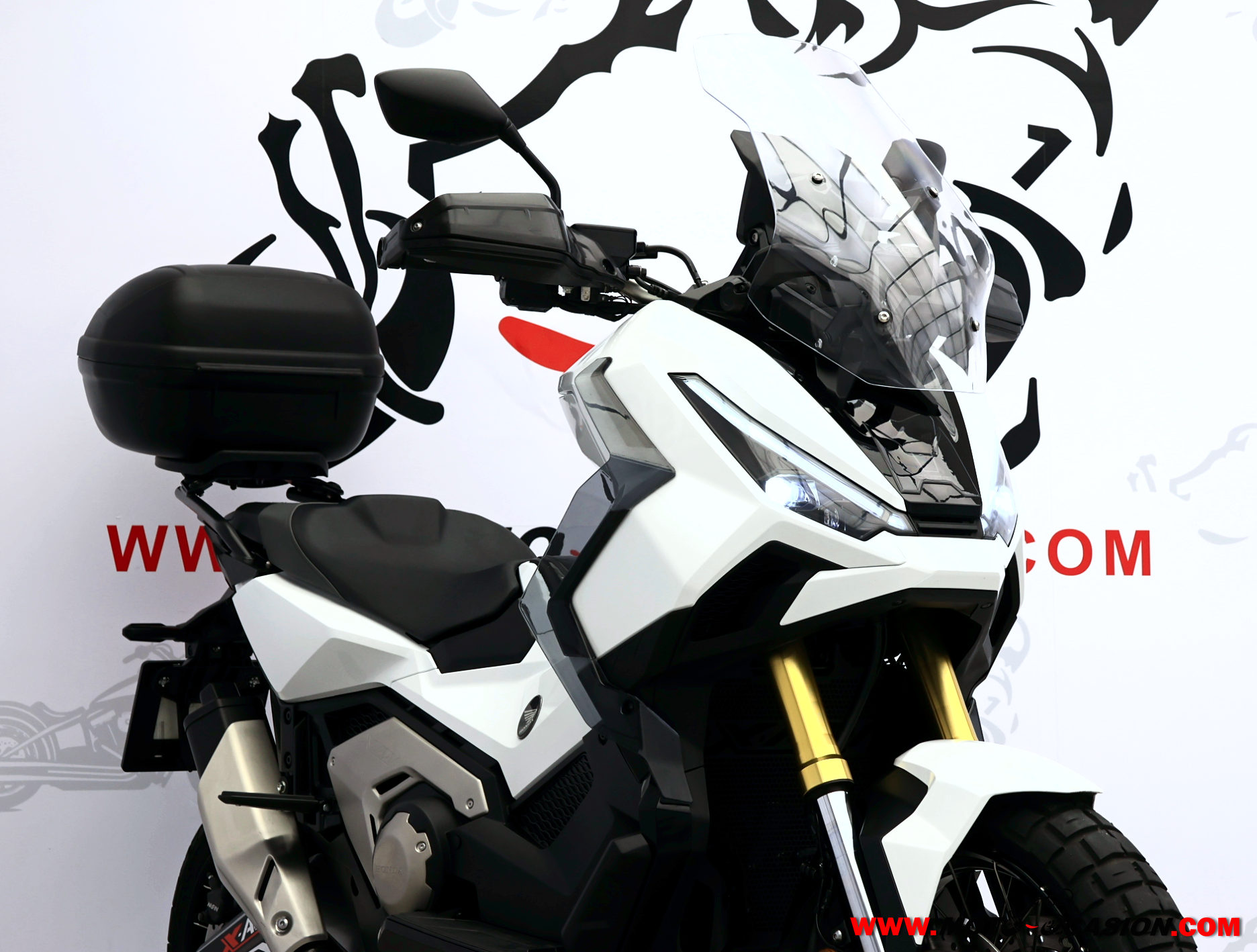HONDA X-ADV 750 ¿A2? (copia)