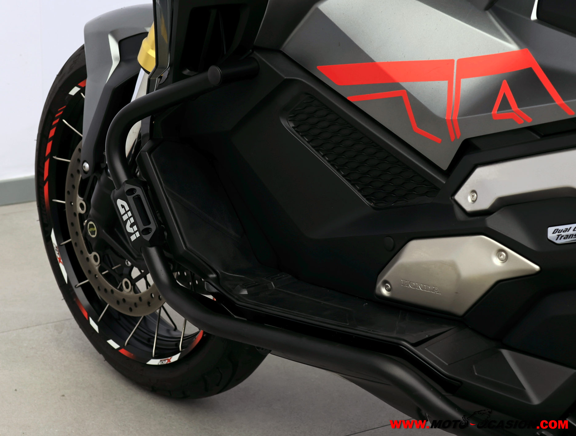 HONDA X-ADV 750 ¿A2? (copia)