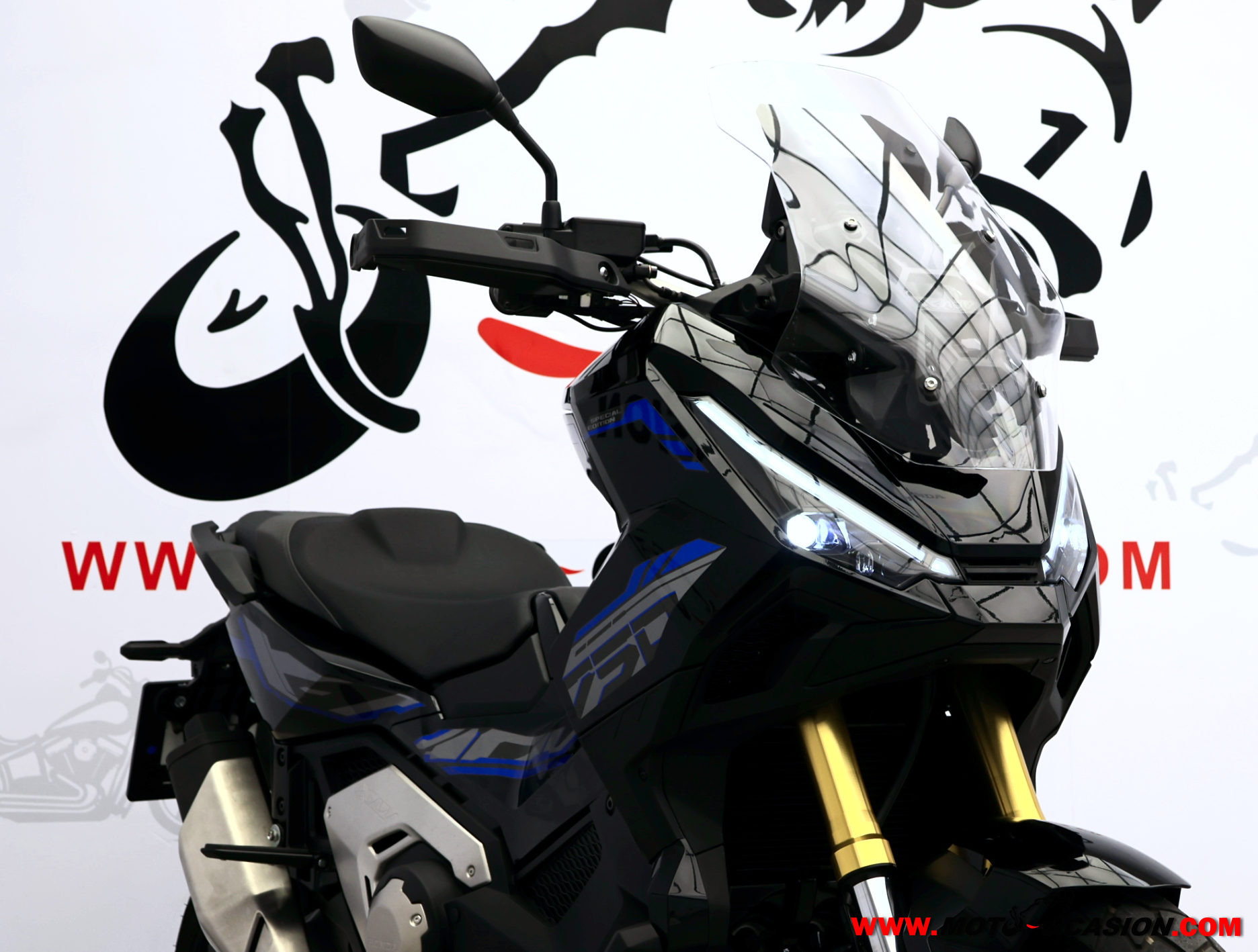 HONDA X-ADV 750 ¿A2? GARANTÍA OFICIAL (copia)