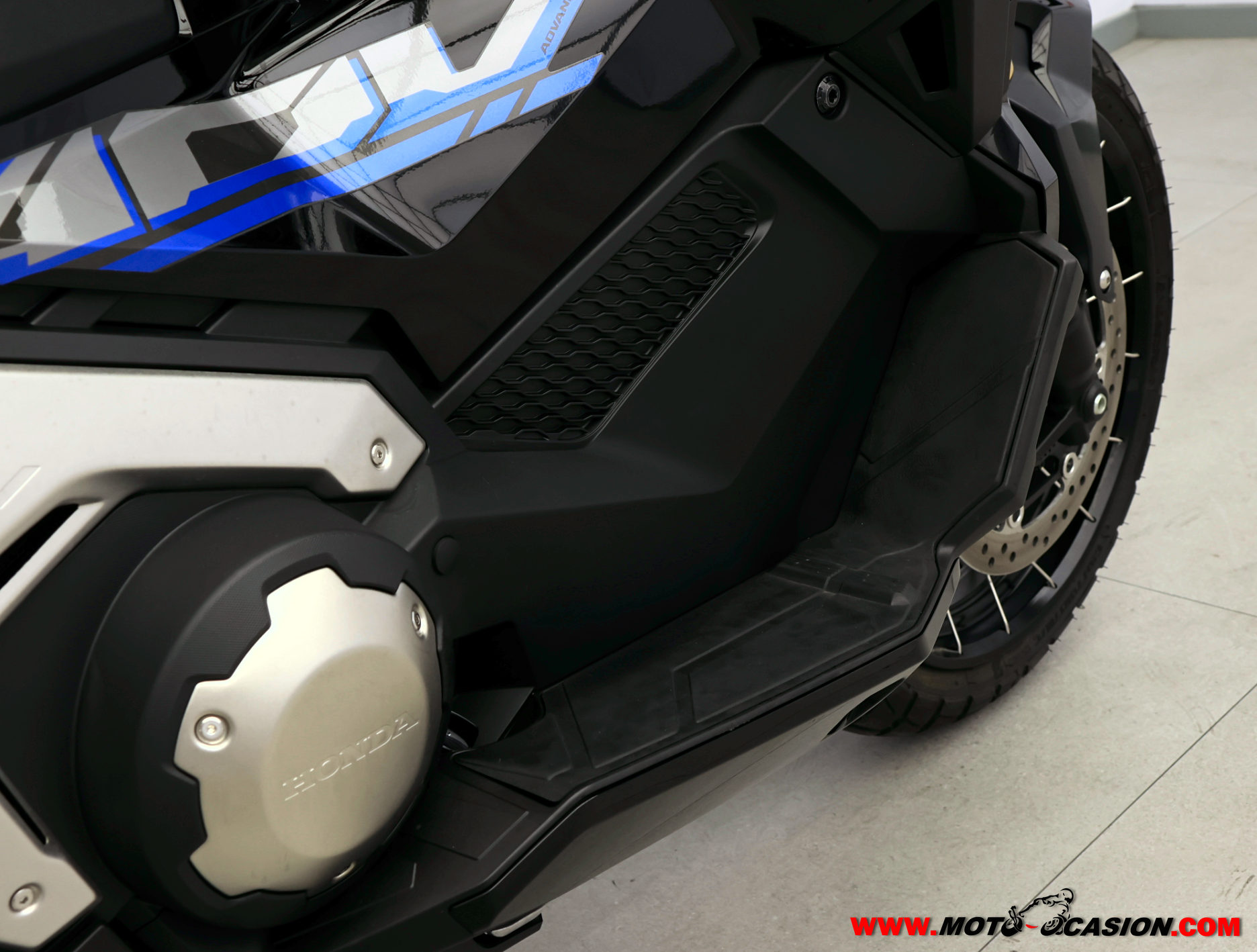 HONDA X-ADV 750 ¿A2? GARANTÍA OFICIAL (copia)