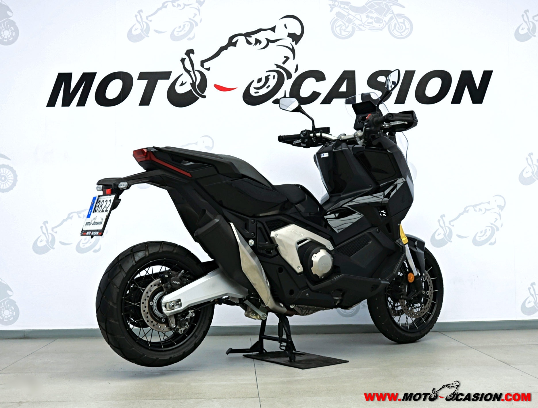 HONDA X-ADV 750 ¿A2? GARANTÍA OFICIAL (copia)