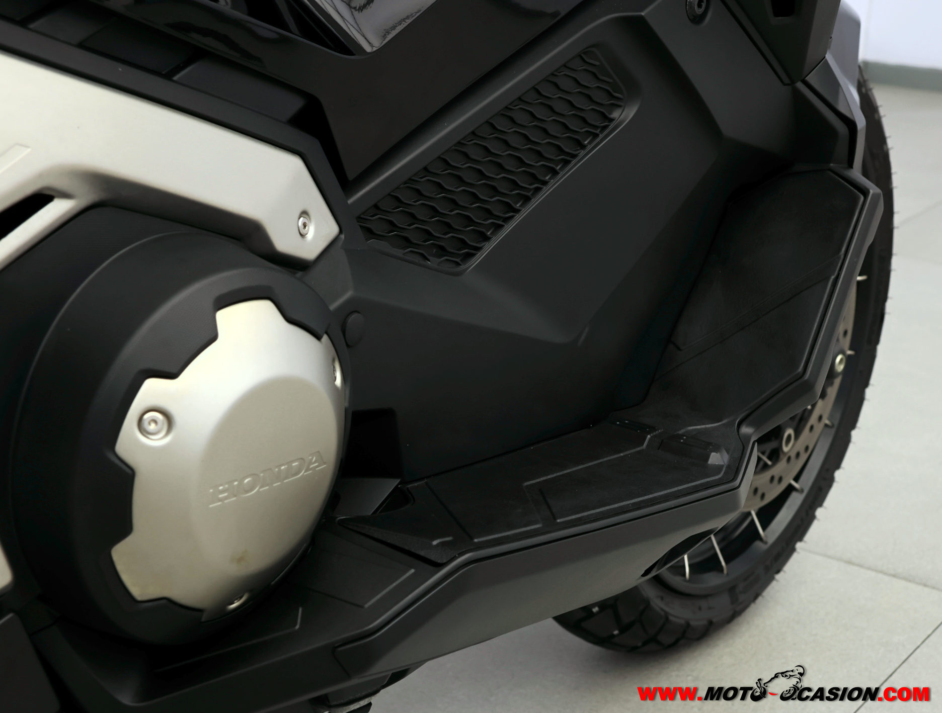 HONDA X-ADV 750 ¿A2? GARANTÍA OFICIAL (copia)