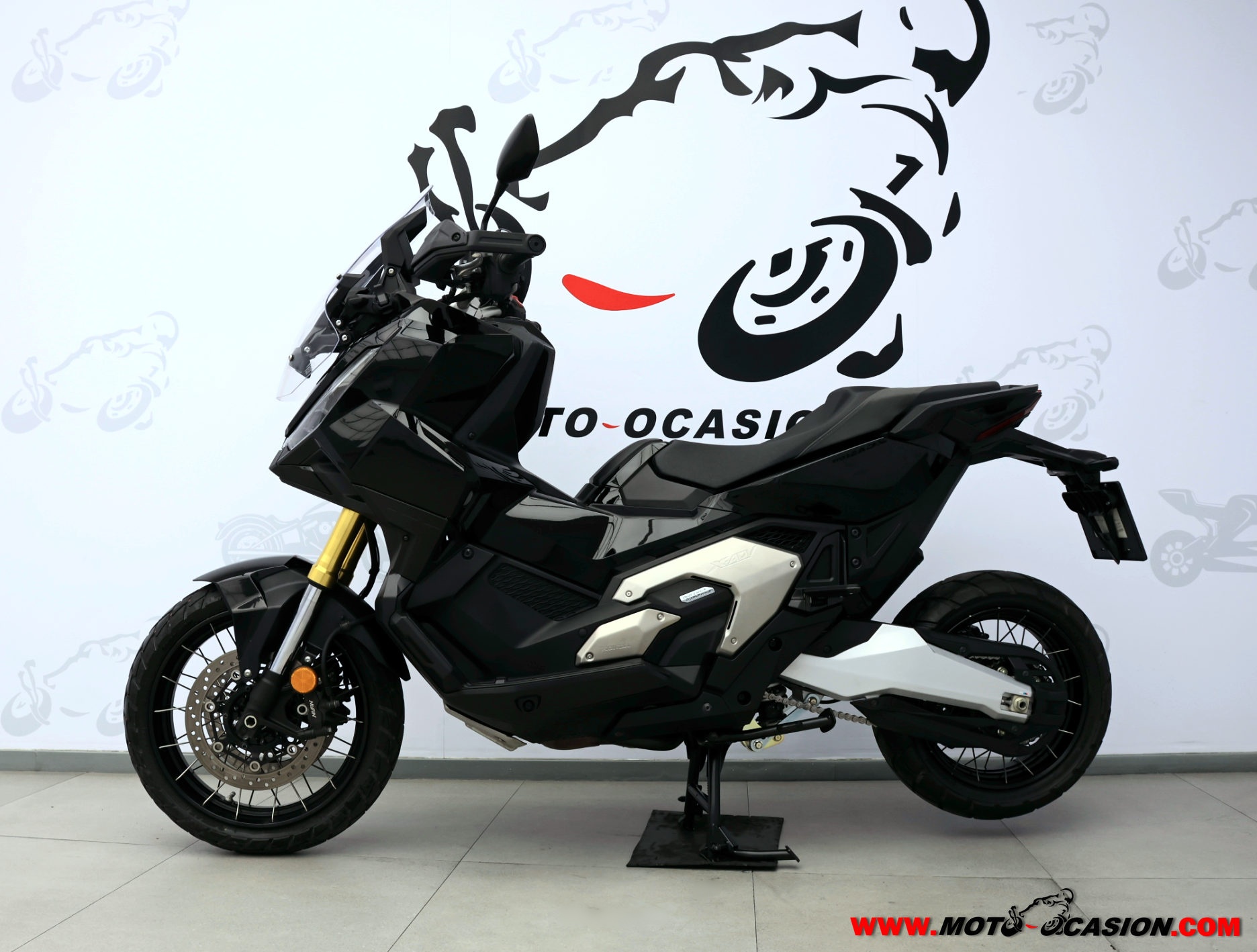 HONDA X-ADV 750 ¿A2? GARANTÍA OFICIAL (copia)
