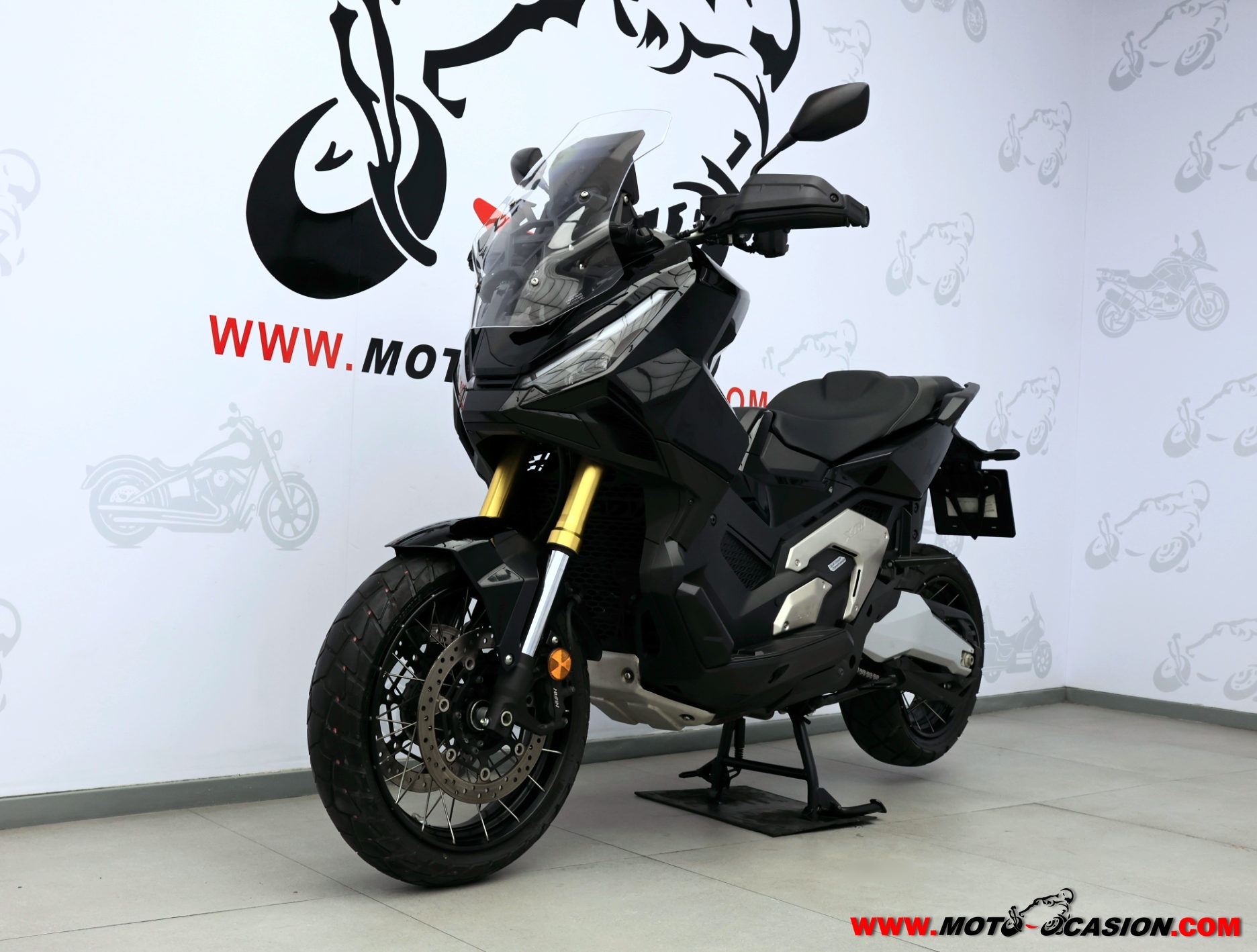 HONDA X-ADV 750 ¿A2? GARANTÍA OFICIAL (copia)