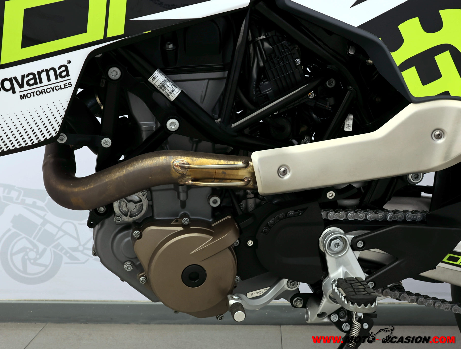 HUSQVARNA 701 SUPERMOTO -A2-