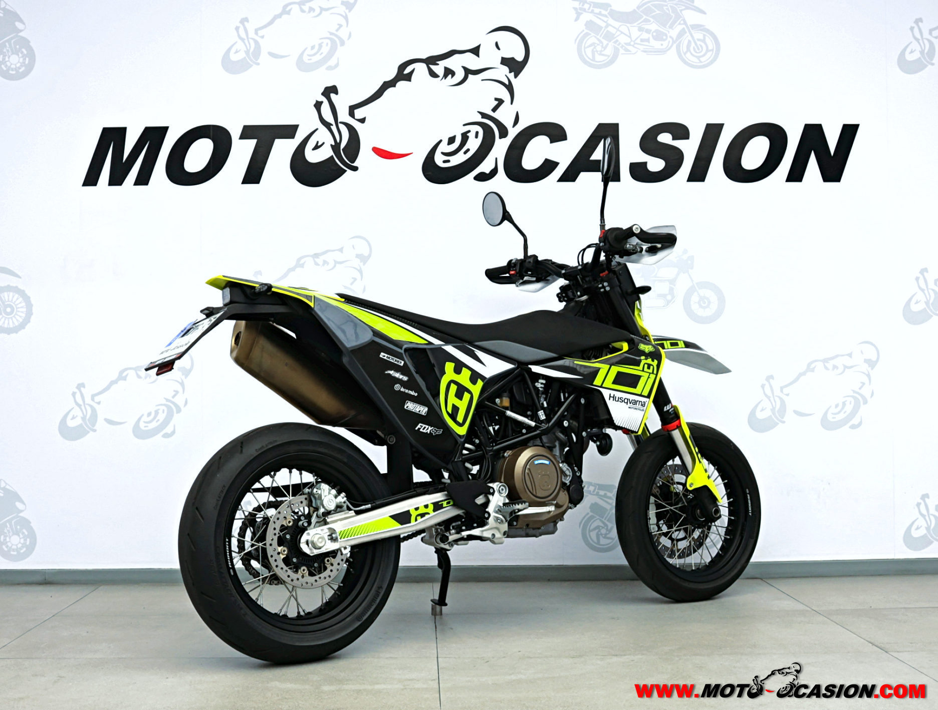 HUSQVARNA 701 SUPERMOTO -A2-
