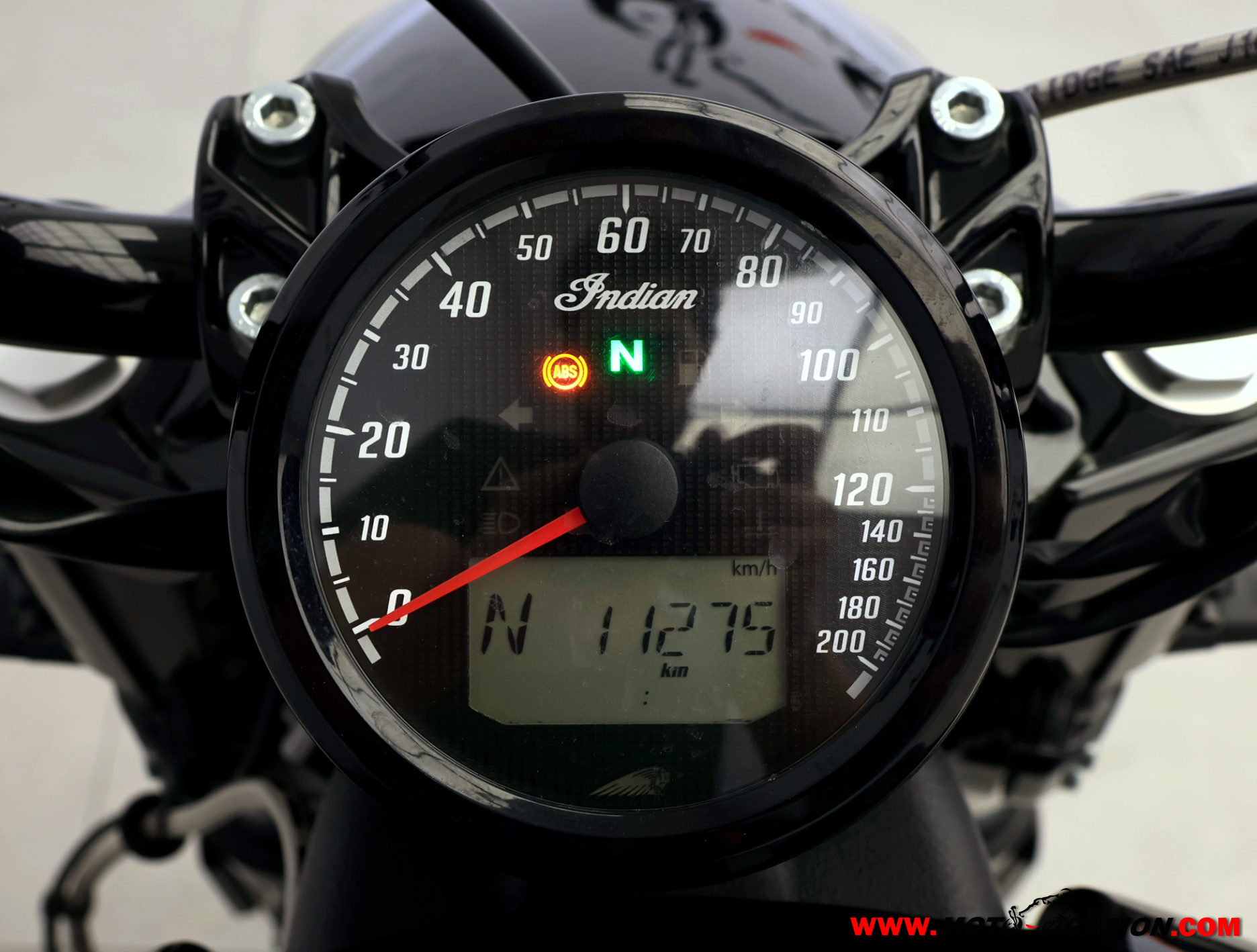 INDIAN SCOUT BOBBER ¿A2? (copia)