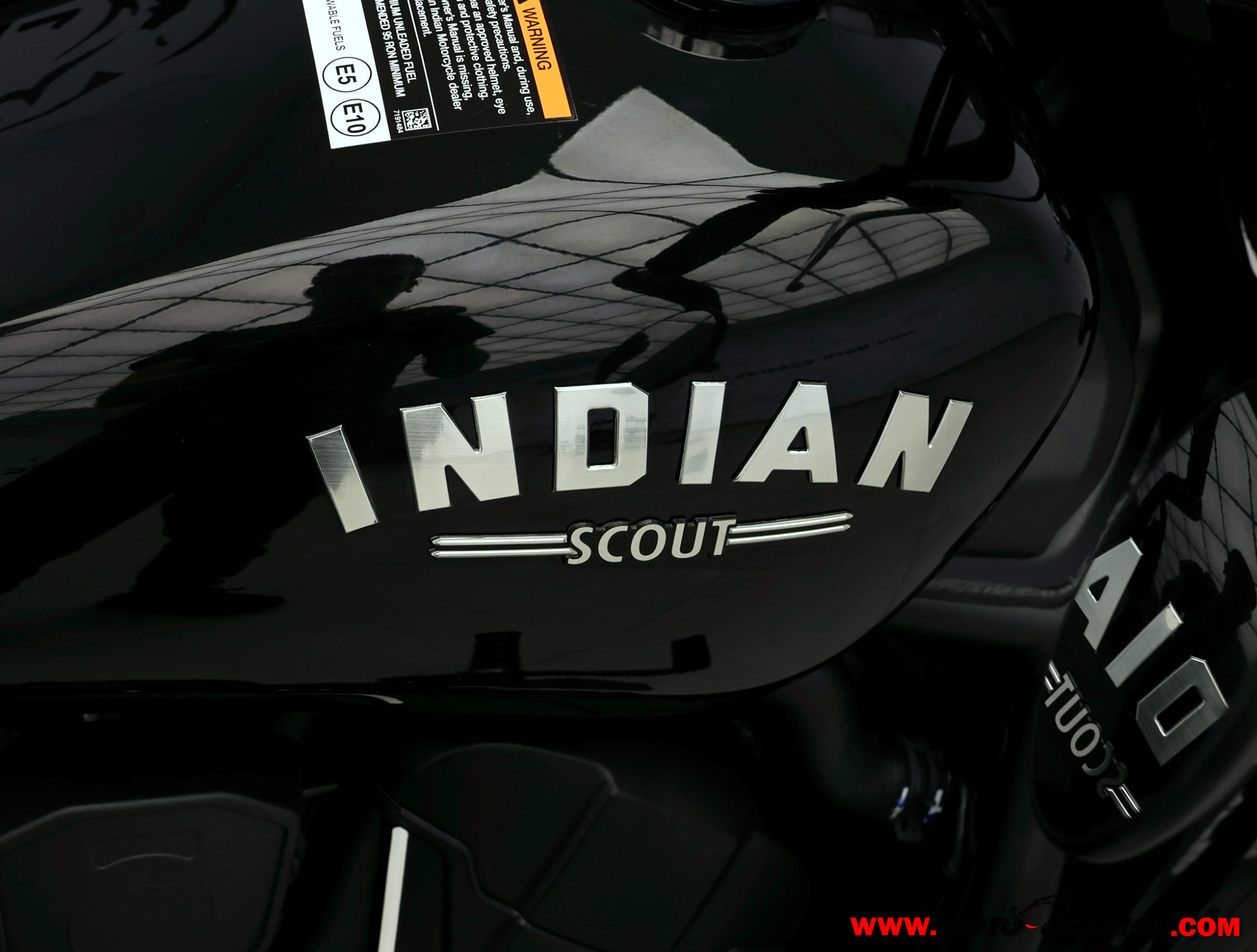 INDIAN SCOUT BOBBER -GARANTÍA OFICIAL-