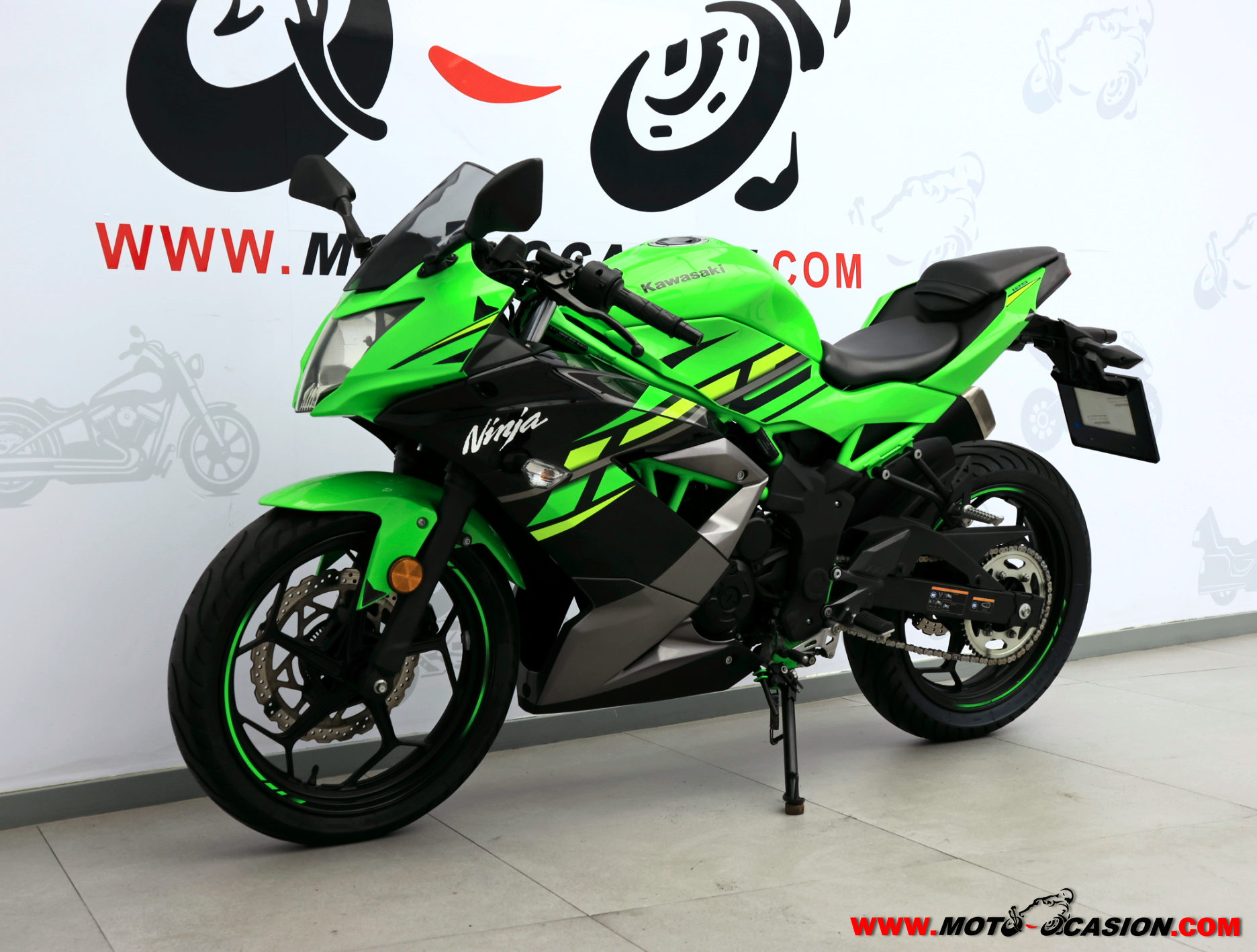 KAWASAKI NINJA 125 -APTA B Y A1- (copia)