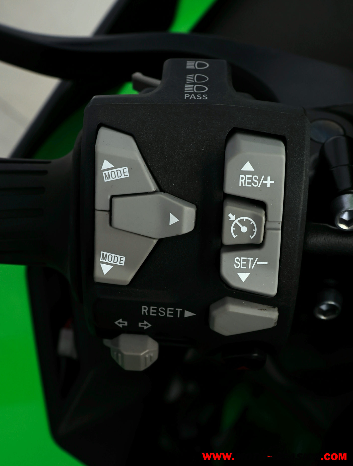 KAWASAKI NINJA ZX-10R