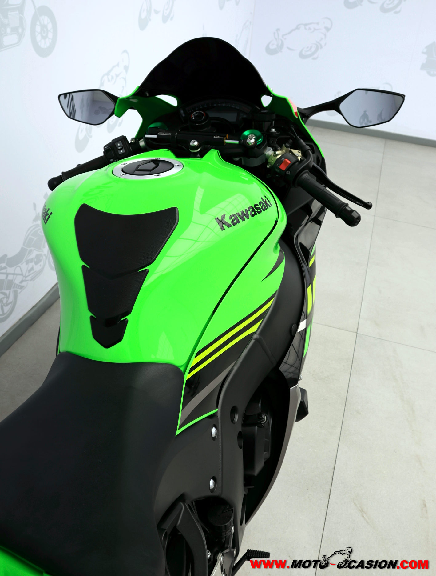 KAWASAKI NINJA ZX-10R (copia)
