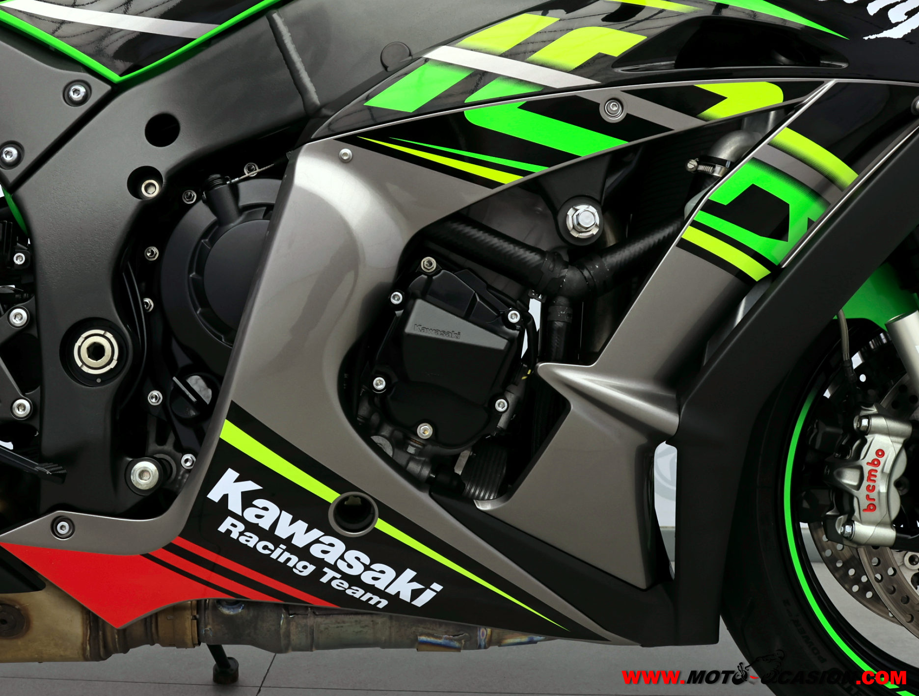 KAWASAKI NINJA ZX-10R (copia)