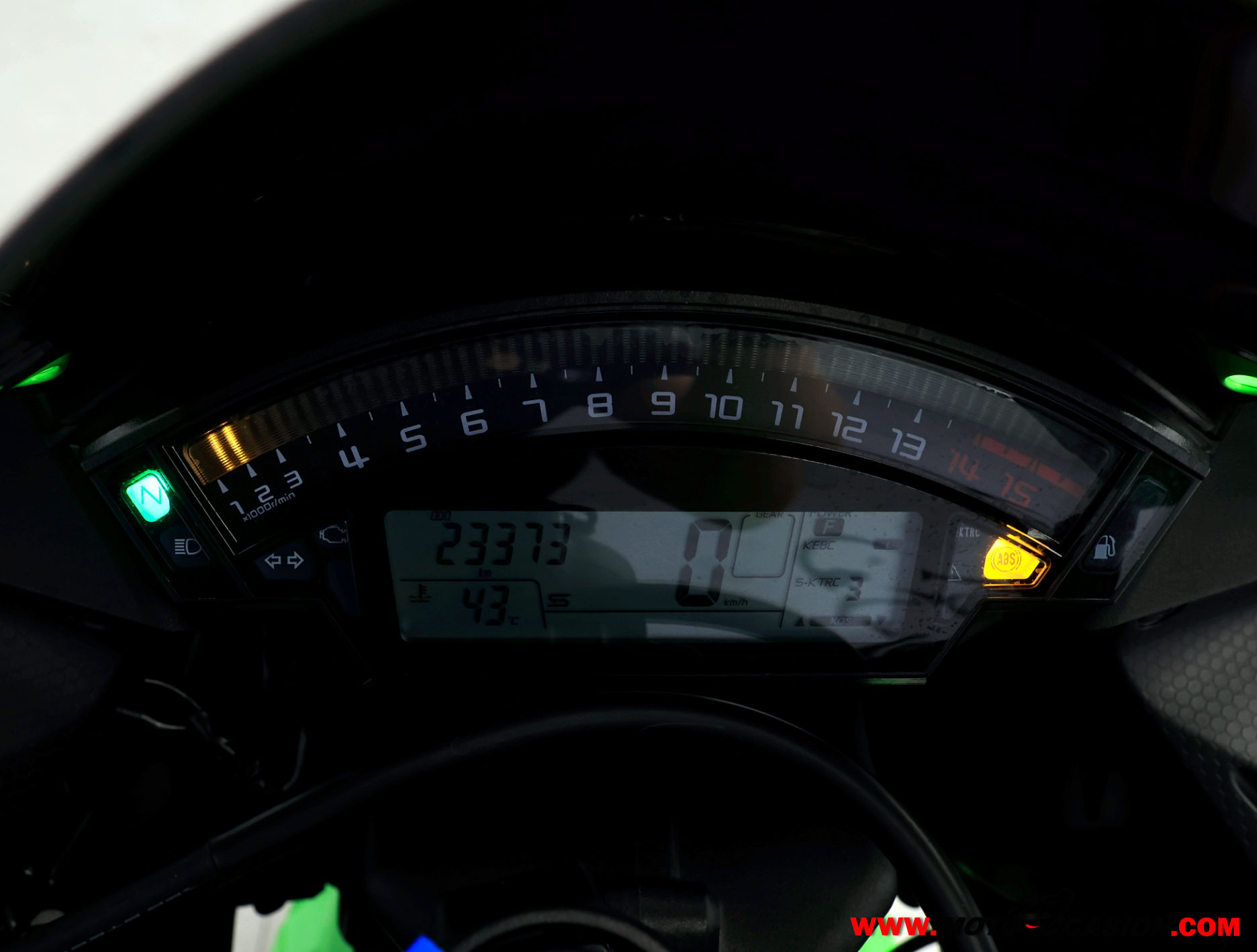 KAWASAKI NINJA ZX-10R (copia)