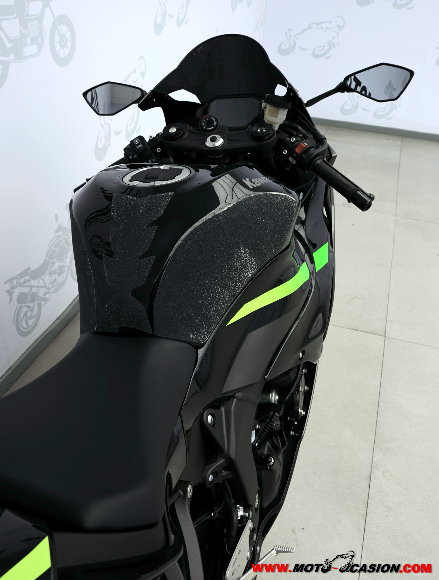 KAWASAKI NINJA ZX-6R -GARANTÍA OFICIAL-