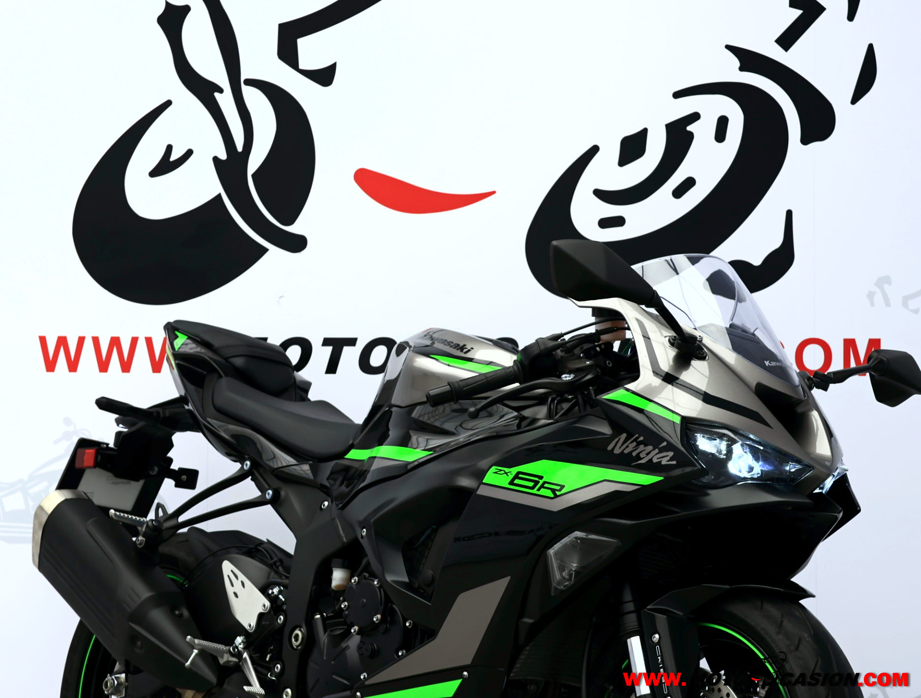 KAWASAKI NINJA ZX-6R -GARANTÍA OFICIAL-