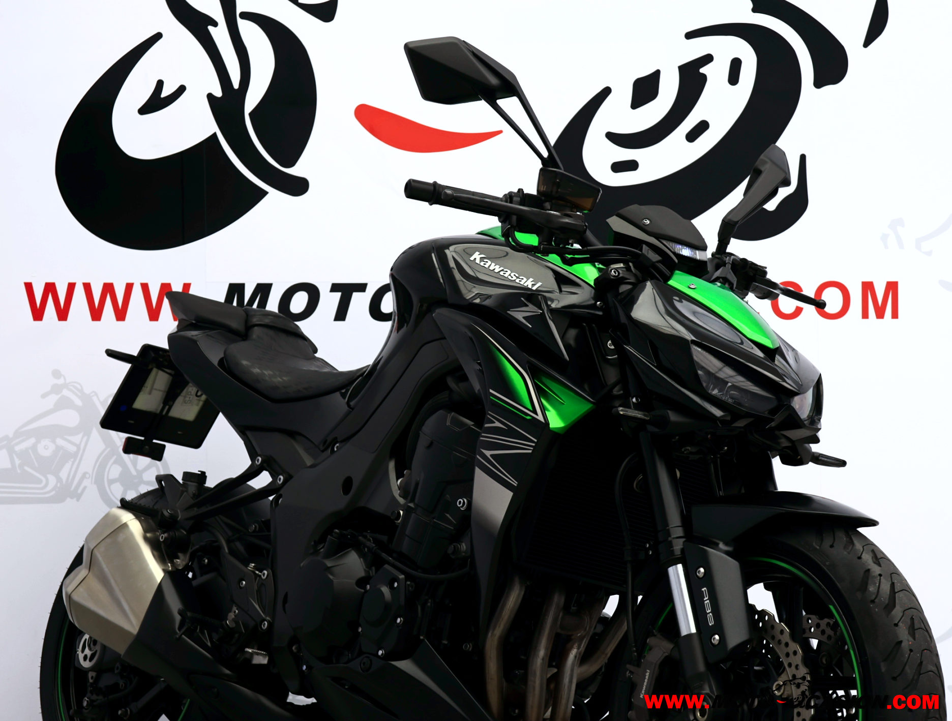 KAWASAKI Z 1000 (copia)