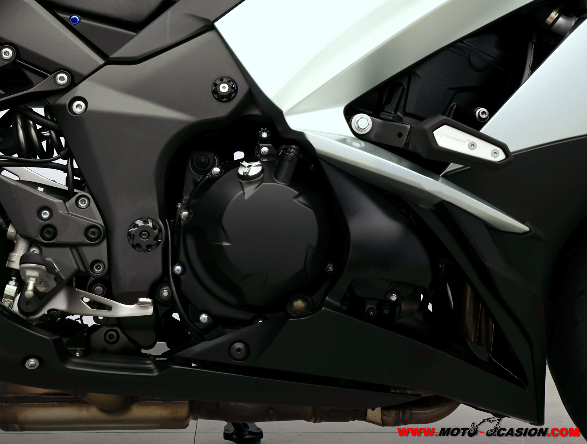 KAWASAKI Z 1000 SX (copia)