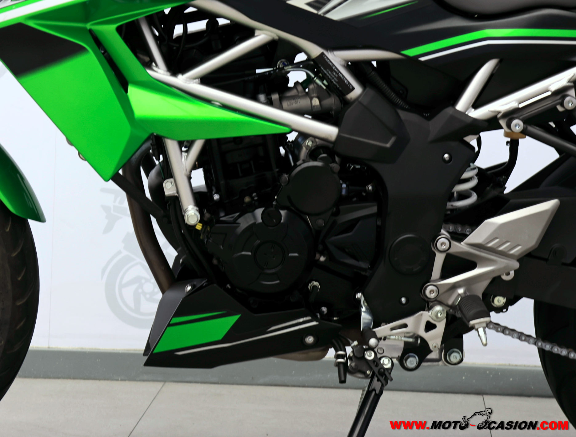 KAWASAKI Z 125 -APTA B Y A1-